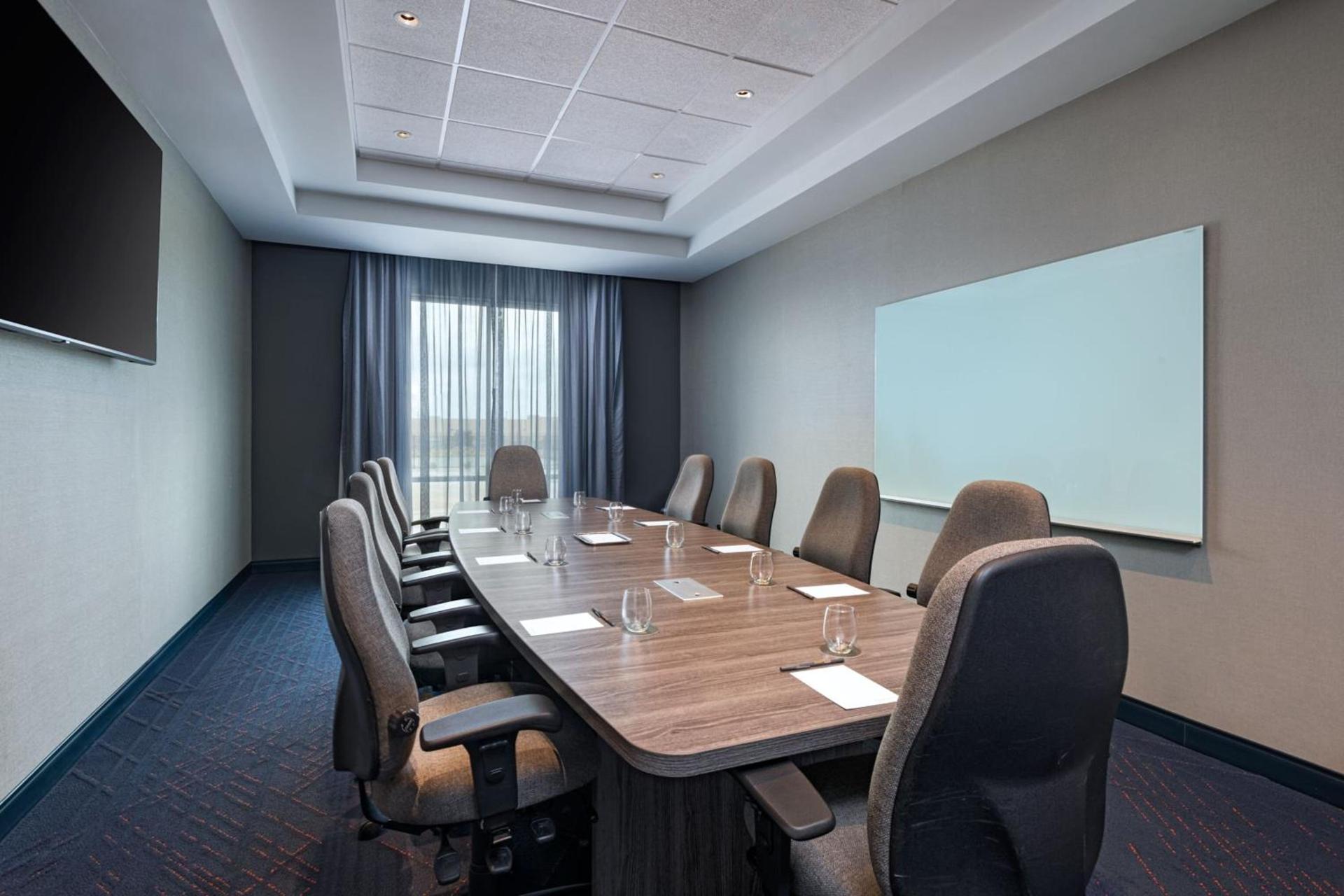 Courtyard by Marriott Austin Dripping Springs photo 36