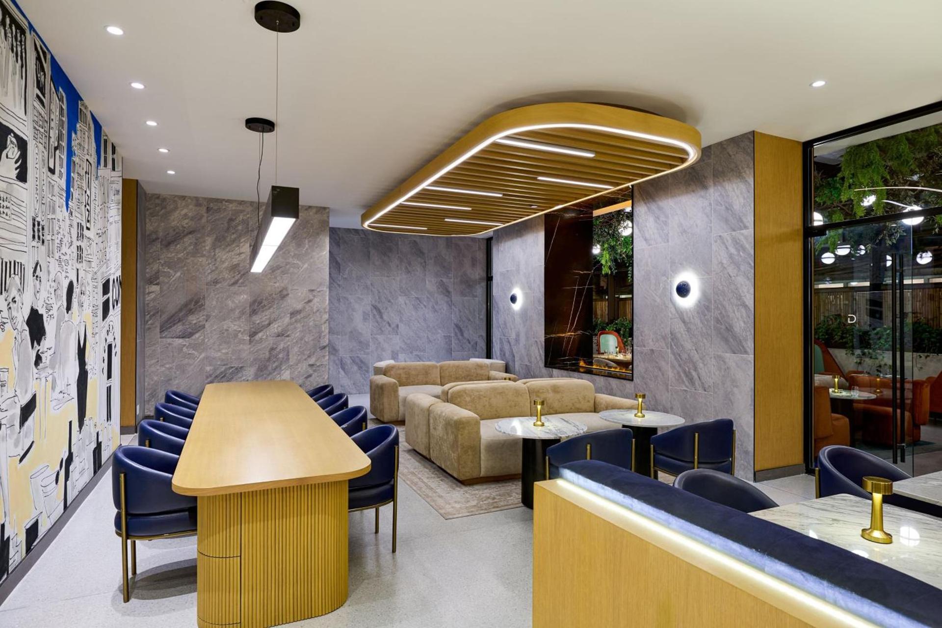 Delta Hotels by Marriott New York Times Square photo 7