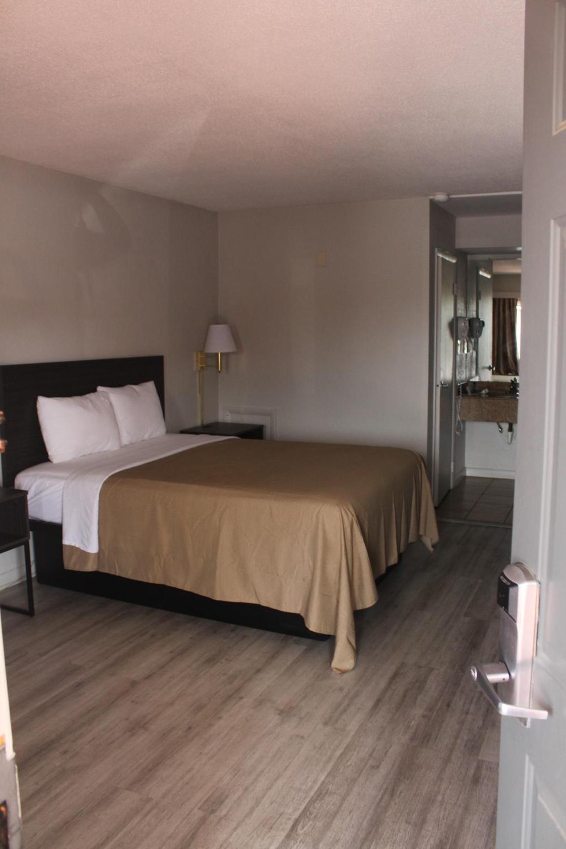 VIP Inn and Suites photo 5