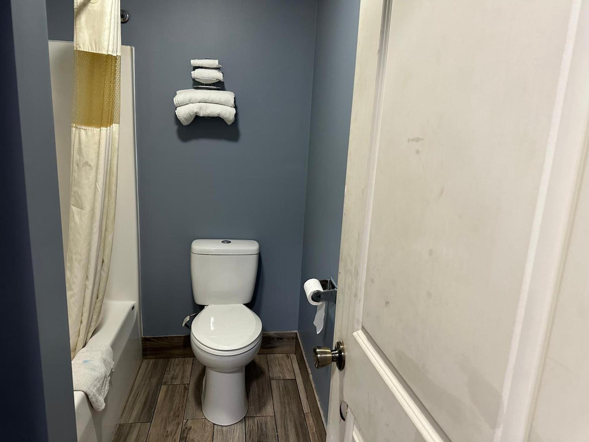 Marjon Motel photo 10