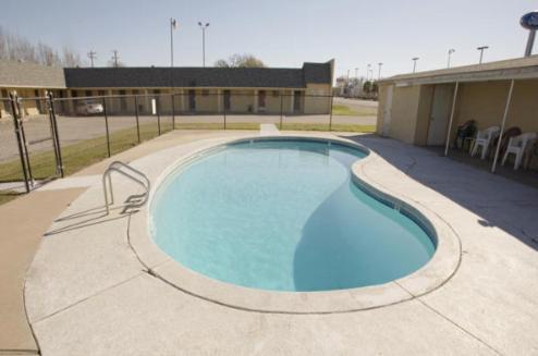 Americas Best Value Inn Giddings photo 4