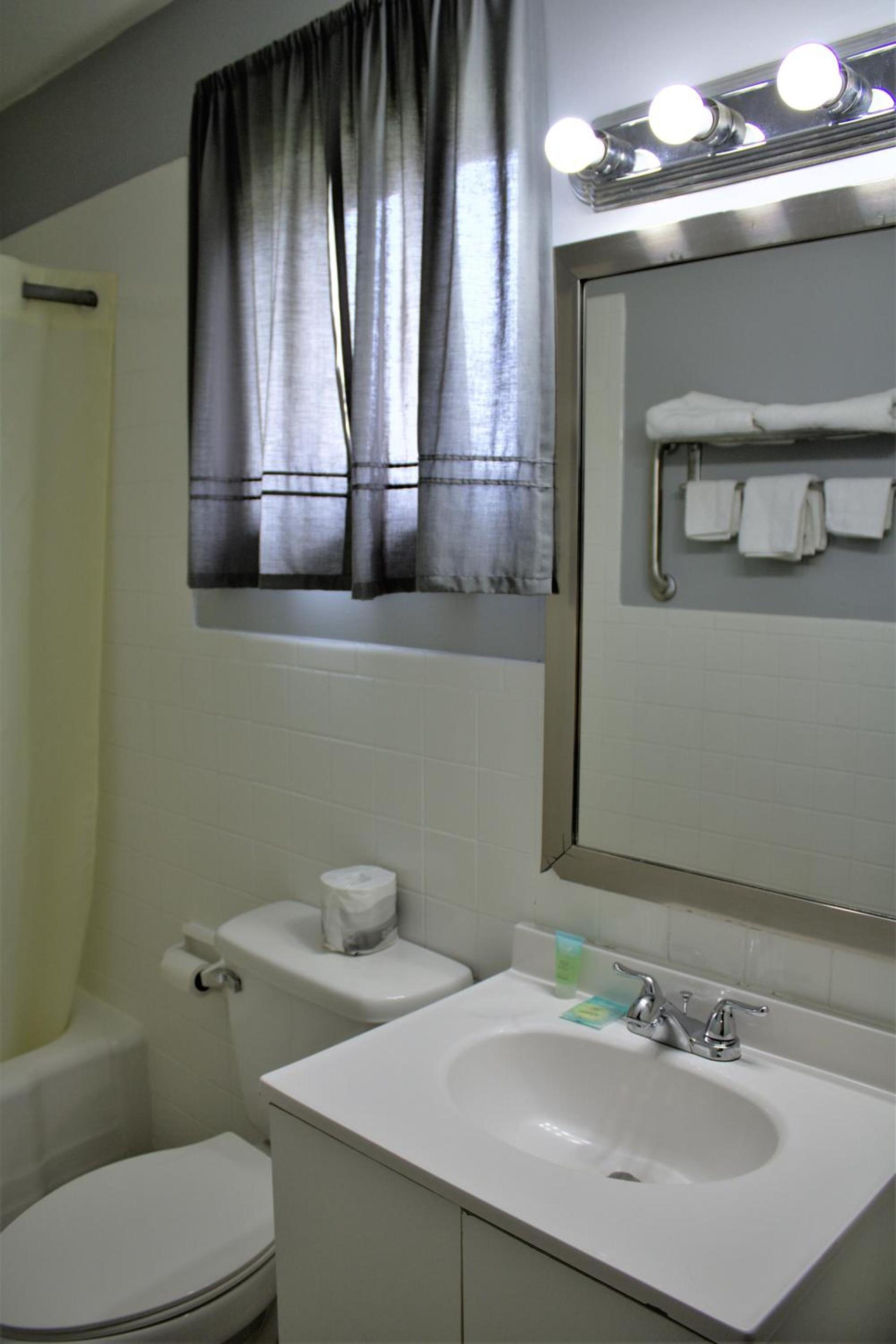 HavenPointe Inn & Suites photo 10