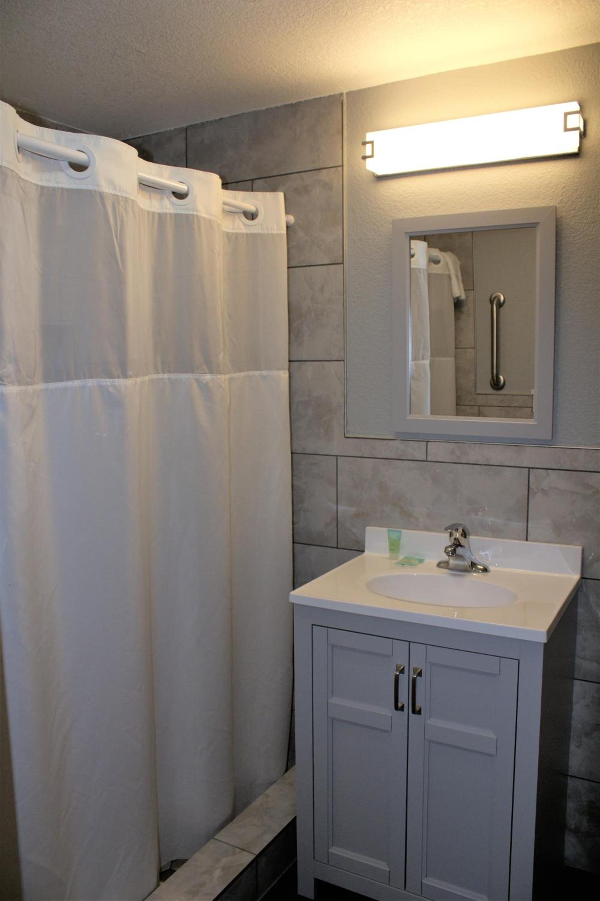HavenPointe Inn & Suites photo 18
