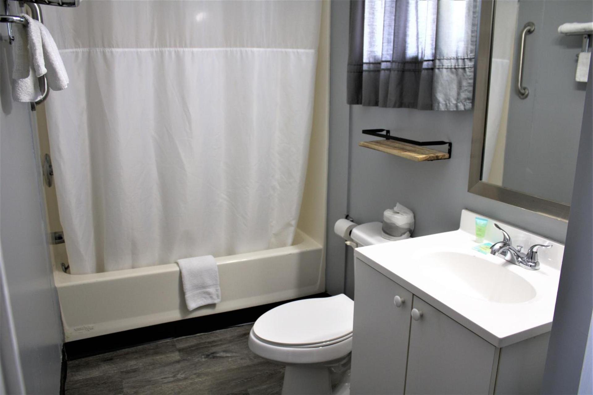 HavenPointe Inn & Suites photo 17