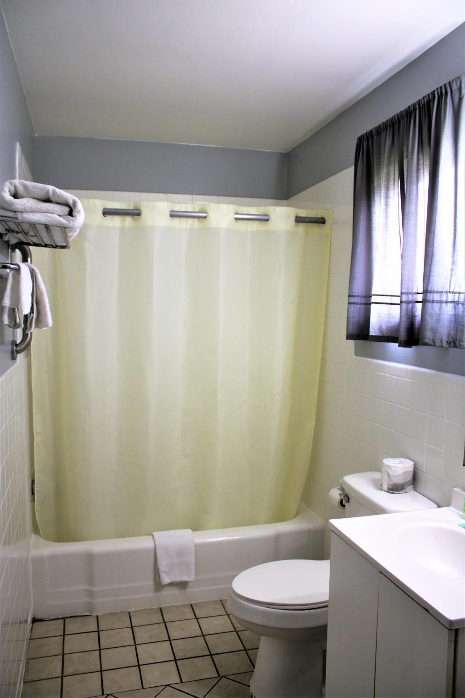 HavenPointe Inn & Suites photo 22