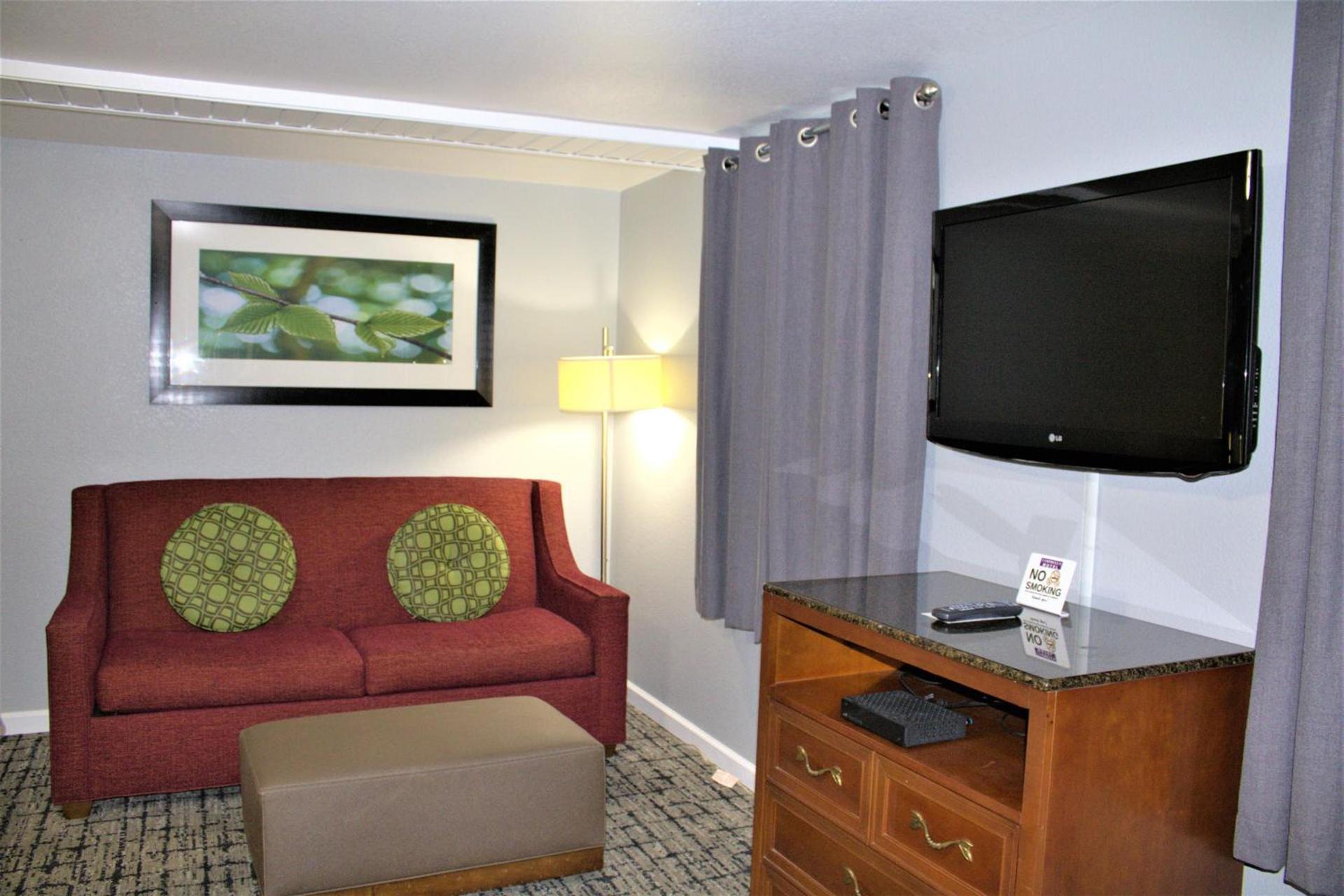 HavenPointe Inn & Suites photo 56