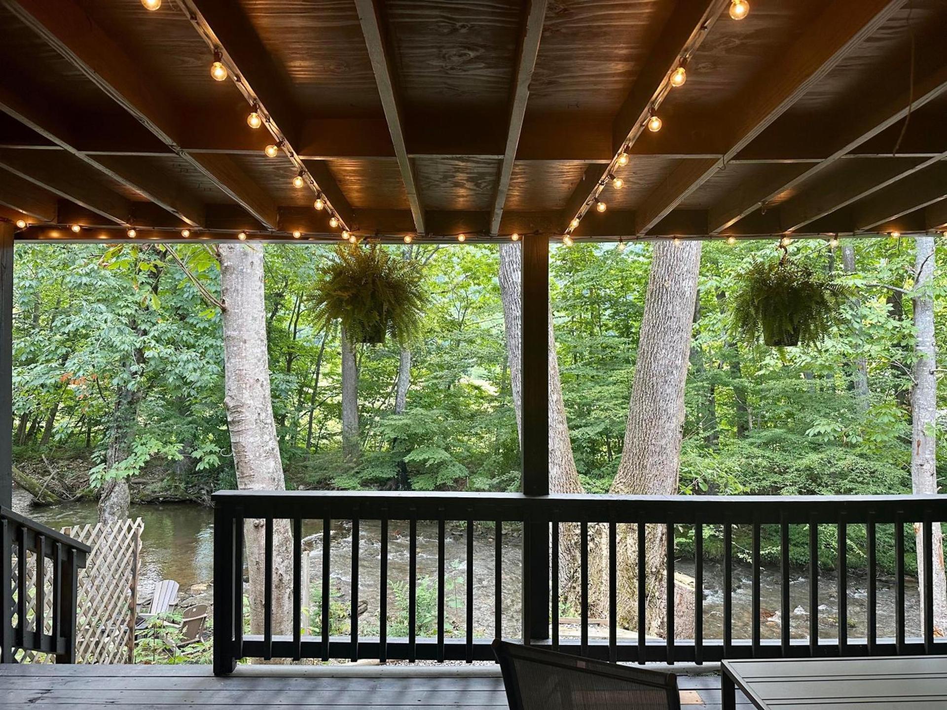 Veda Inn & Cottages photo 9