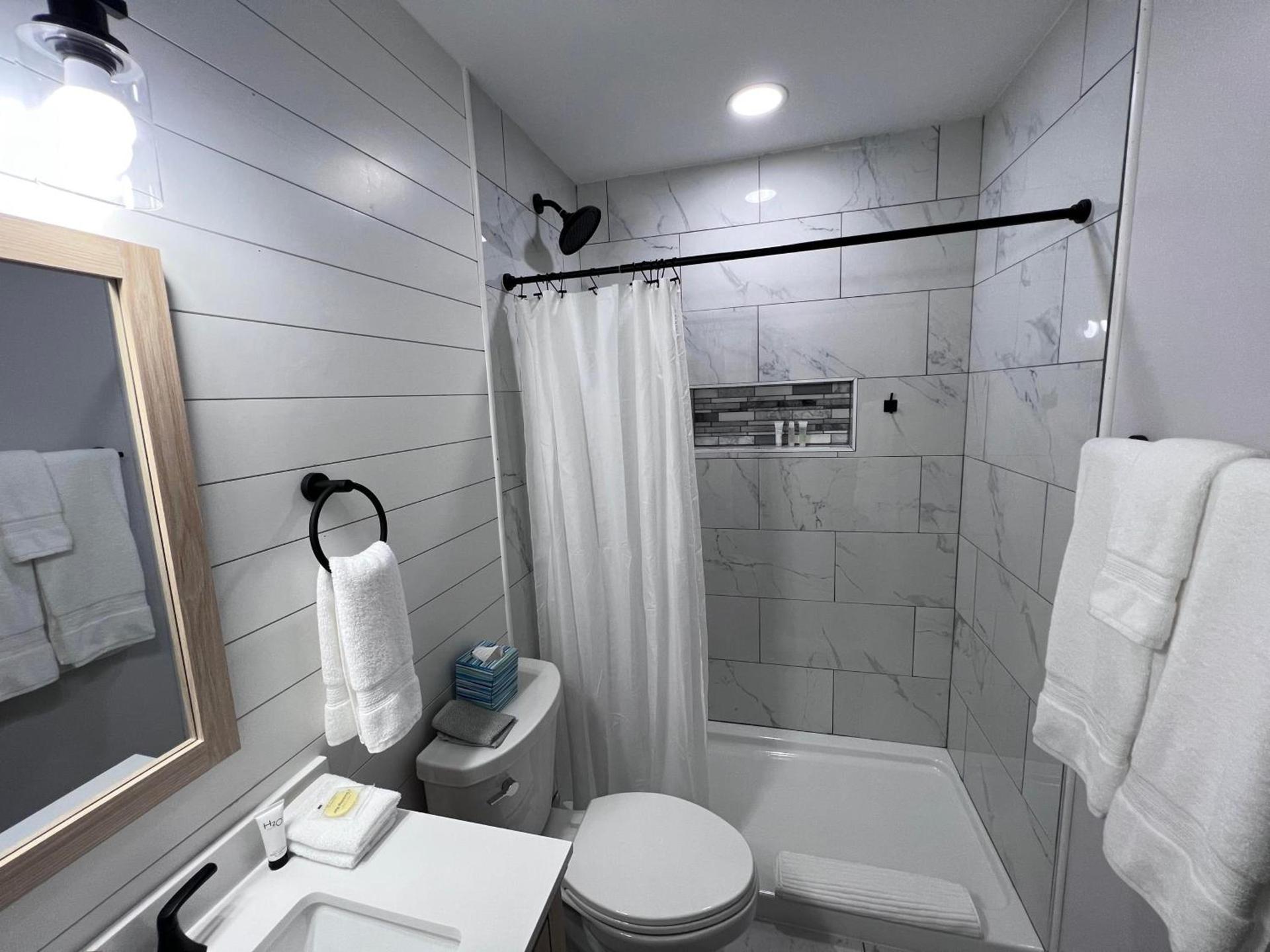 Veda Inn & Cottages photo 14