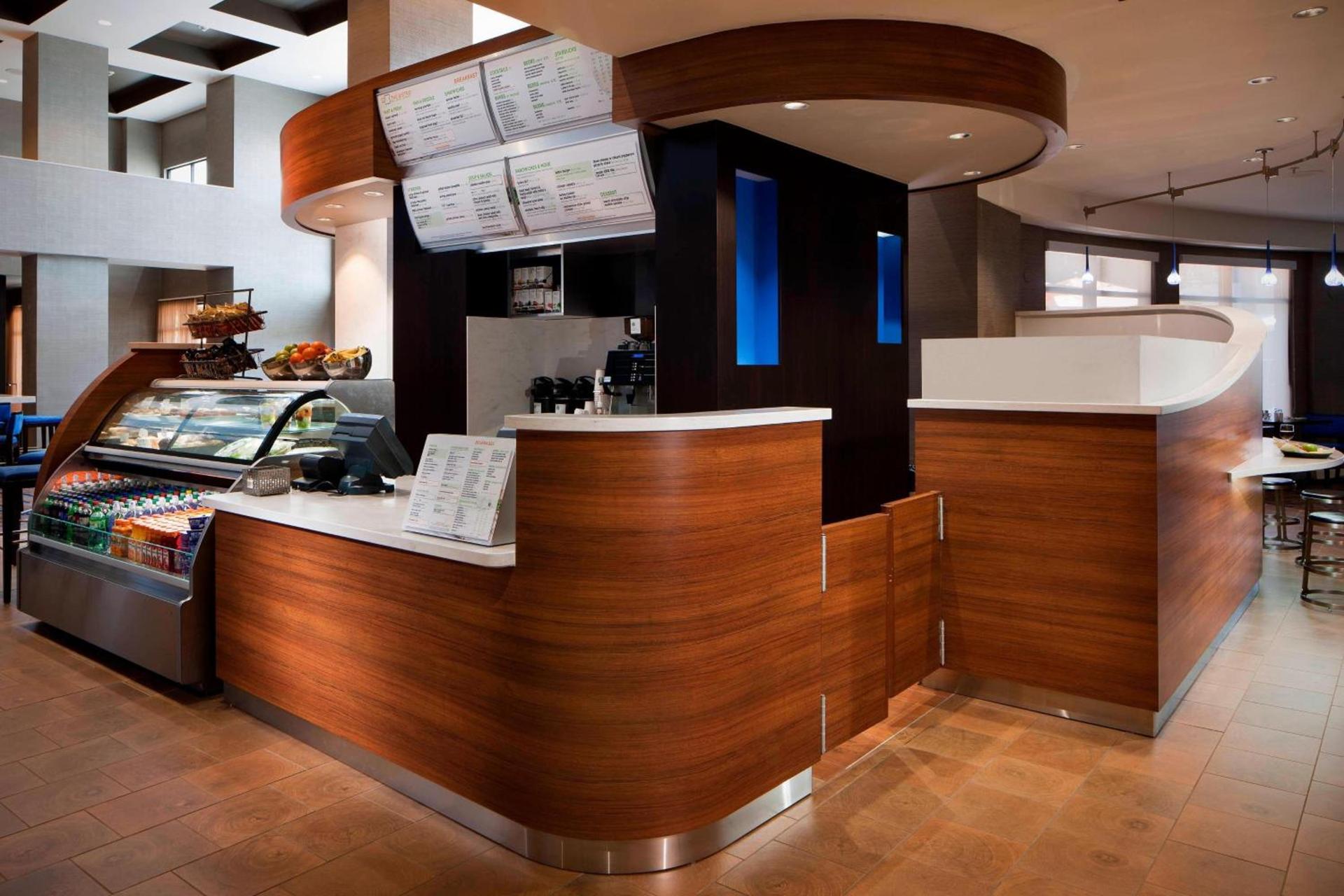 Courtyard by Marriott Orlando Lake Buena Vista in the Marriott Village photo 25
