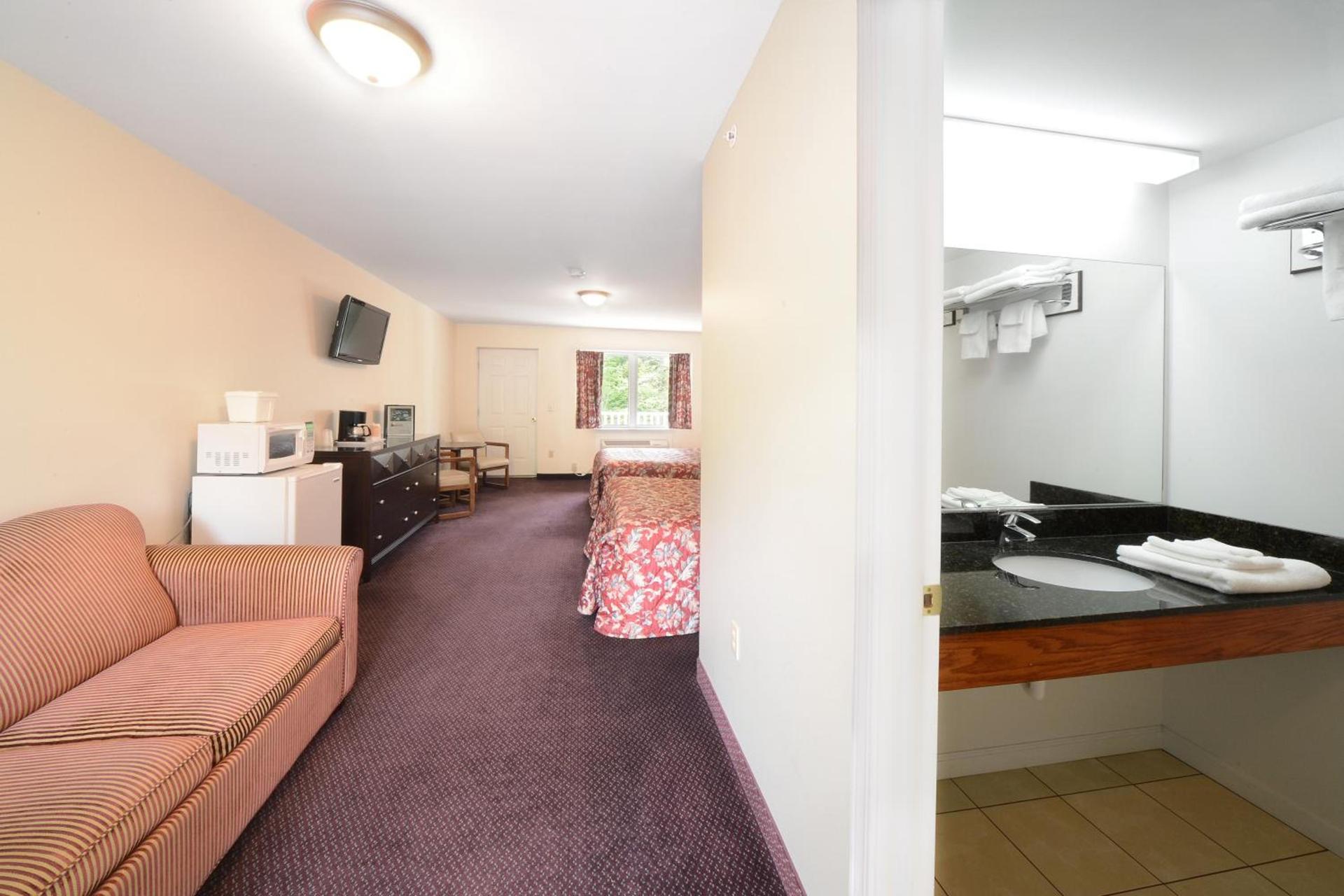 Studio Motel of Lake George photo 34