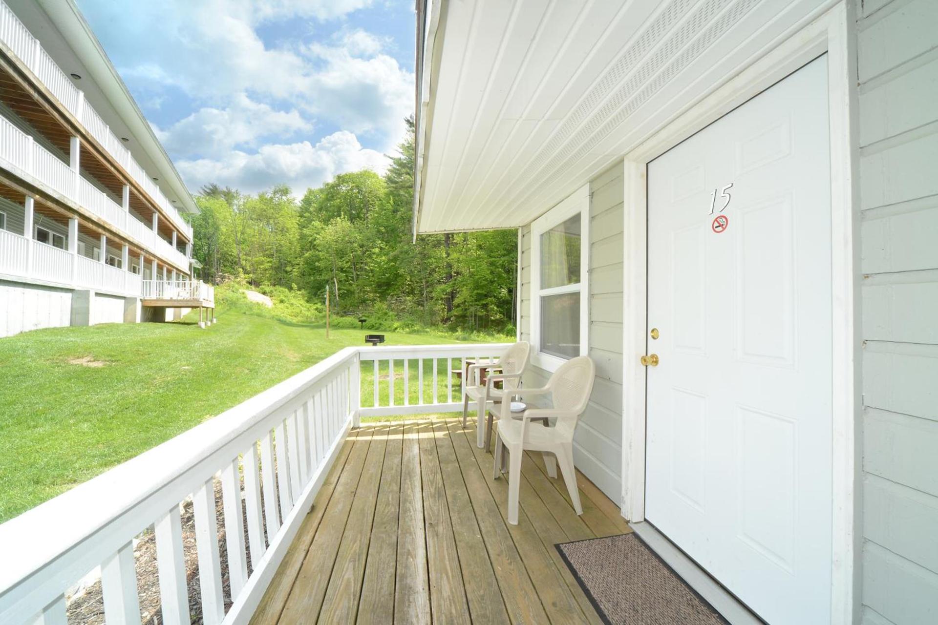 Studio Motel of Lake George photo 2