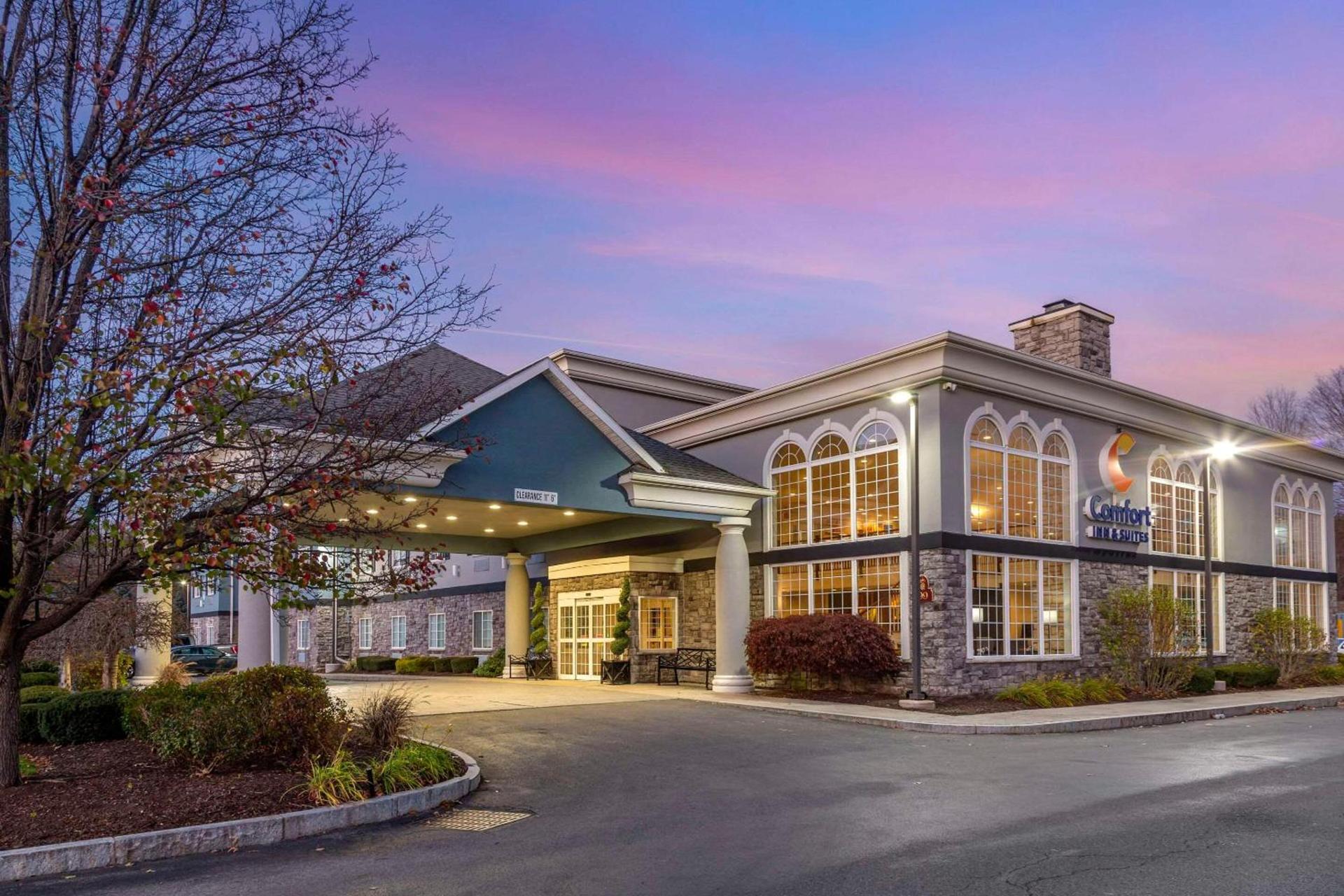 Comfort Inn & Suites East Greenbush - Albany photo 3