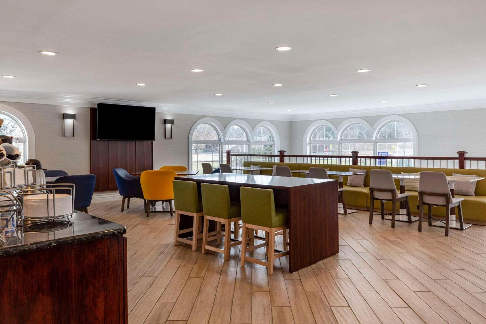 Comfort Inn & Suites East Greenbush - Albany photo 40