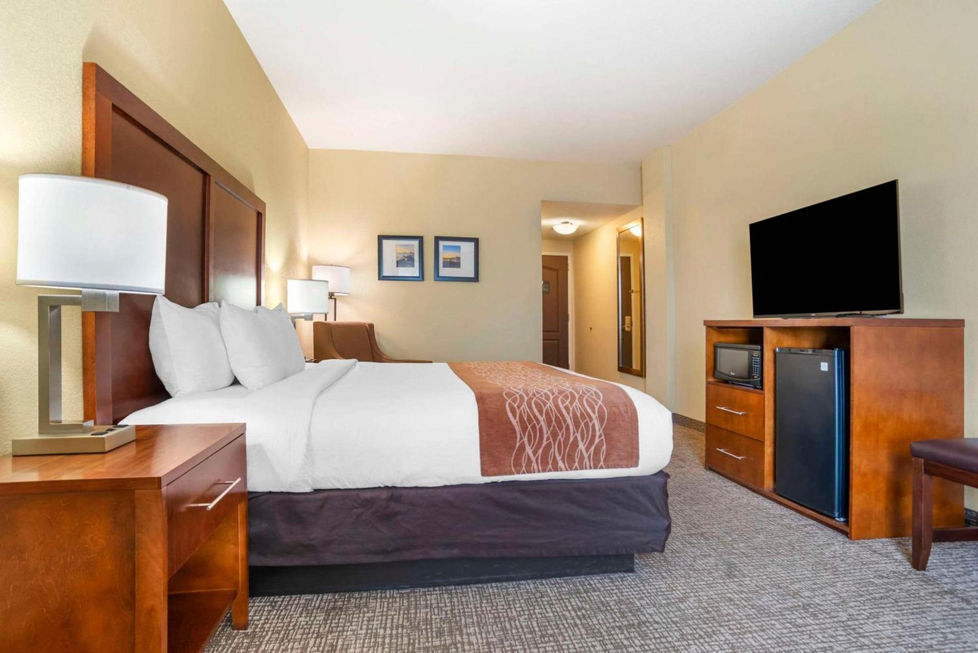 Comfort Inn & Suites Daphne Spanish Fort - Mobile East photo 13