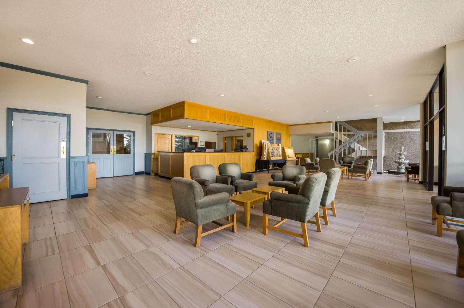 Suburban Studios Canon City photo 4