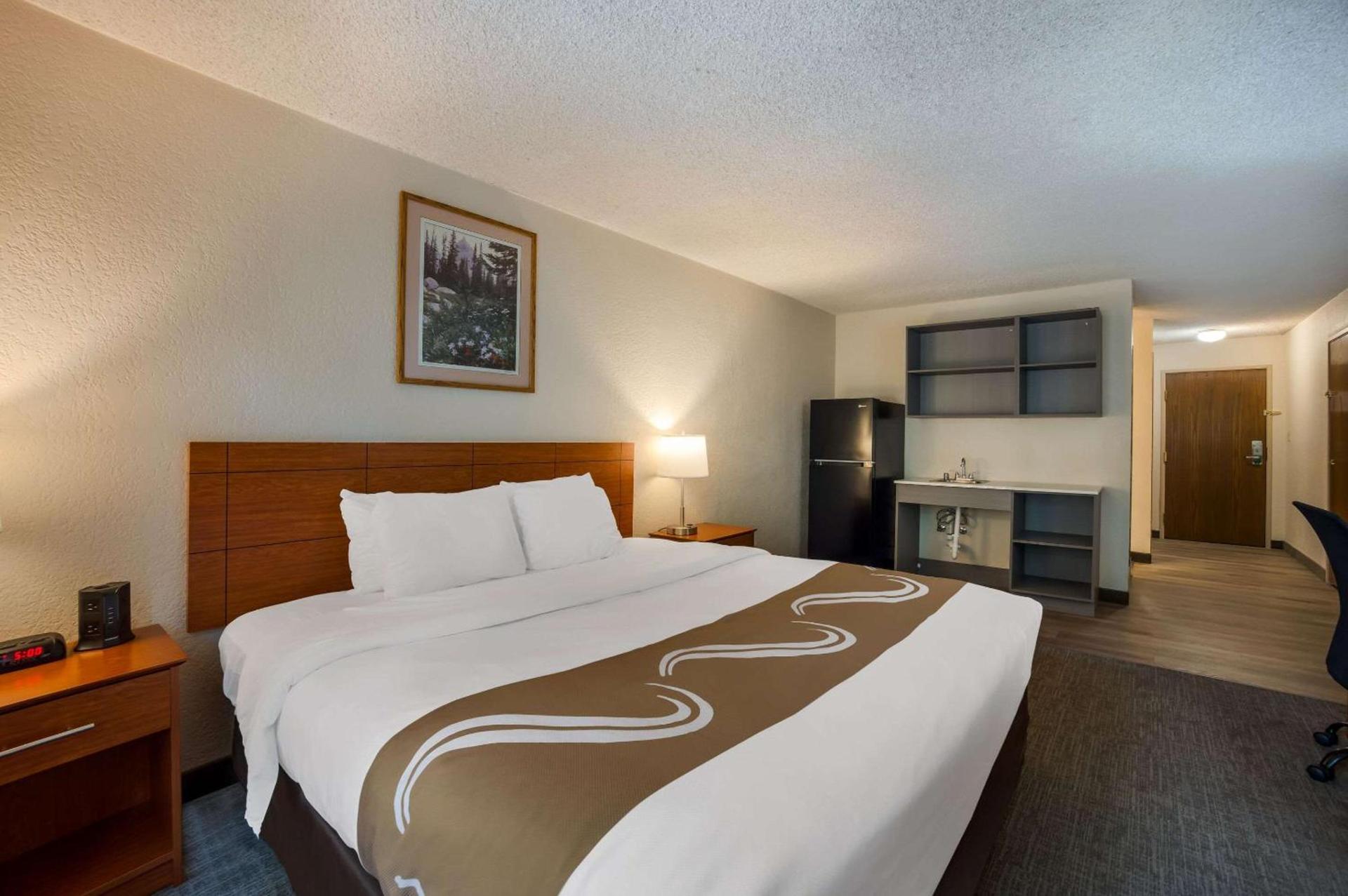 Suburban Studios Canon City photo 29