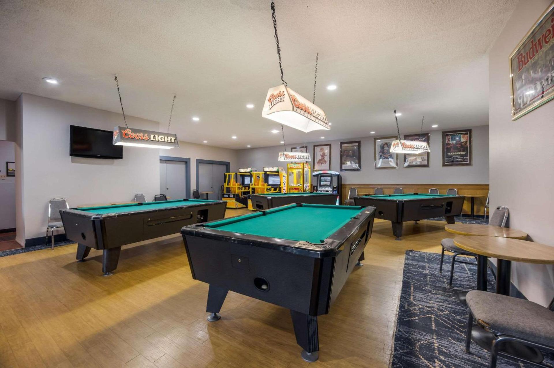 Suburban Studios Canon City photo 21