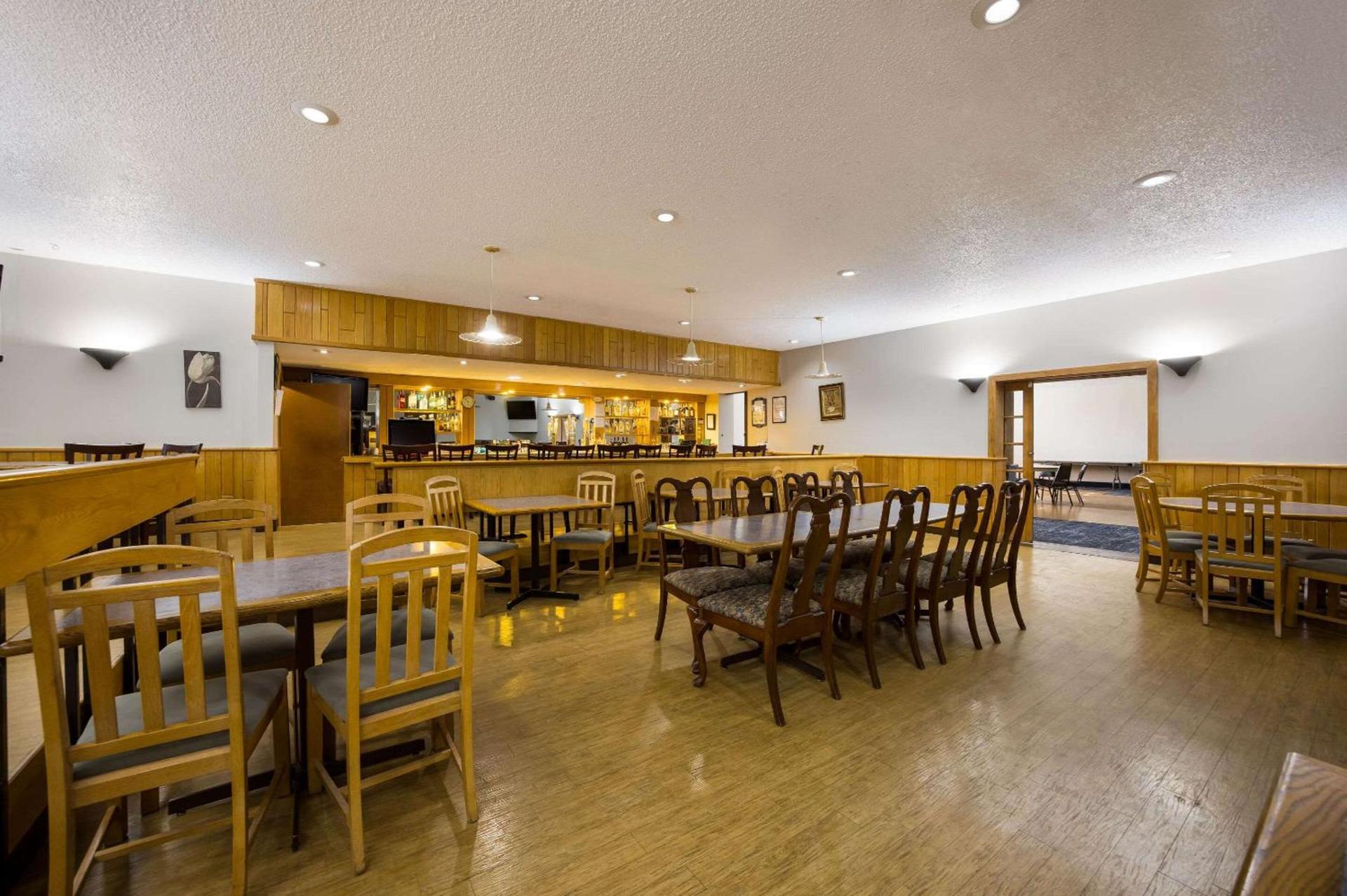 Suburban Studios Canon City photo 20