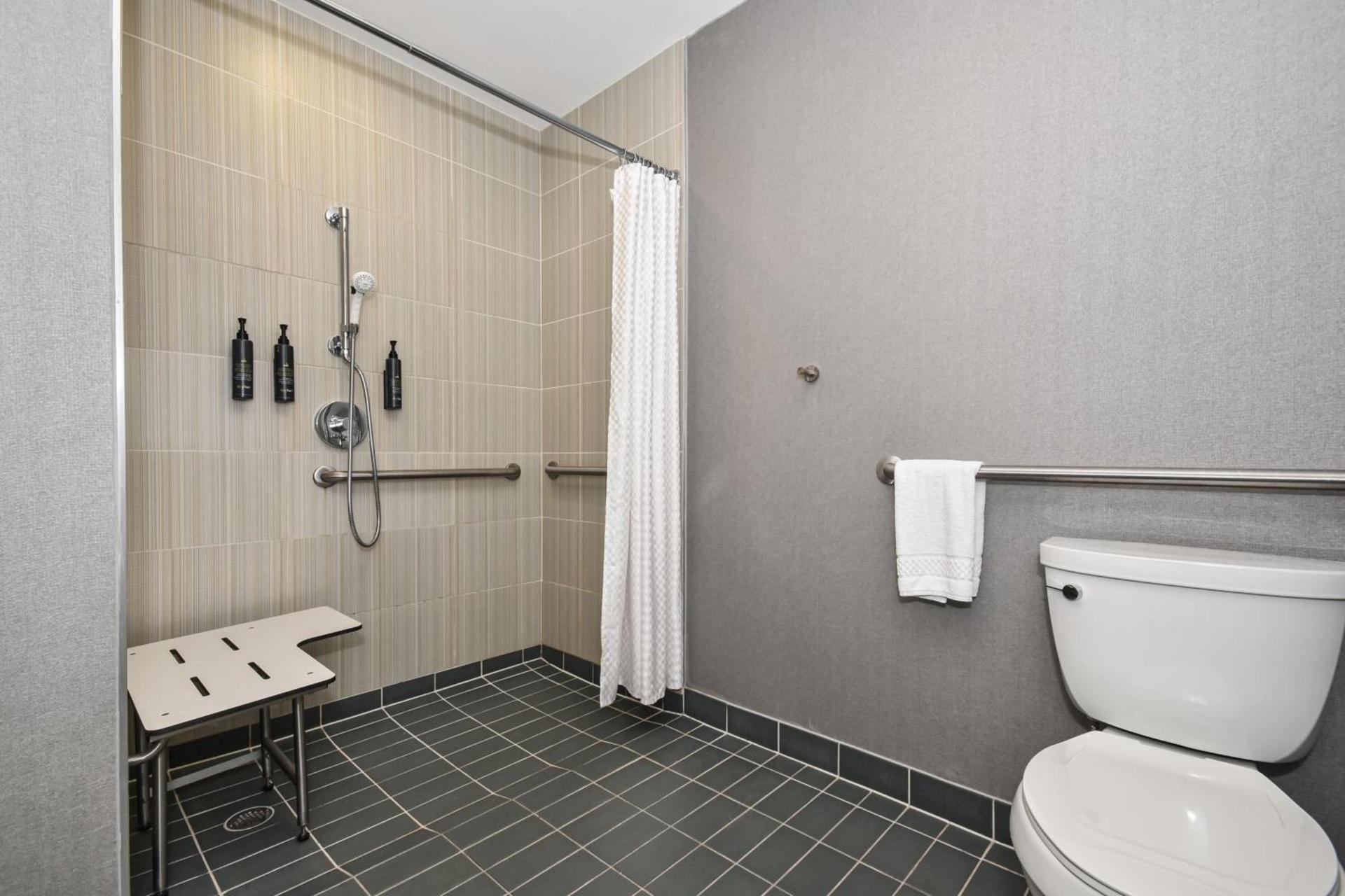 Aloft by Marriott Charlotte City Center photo 12