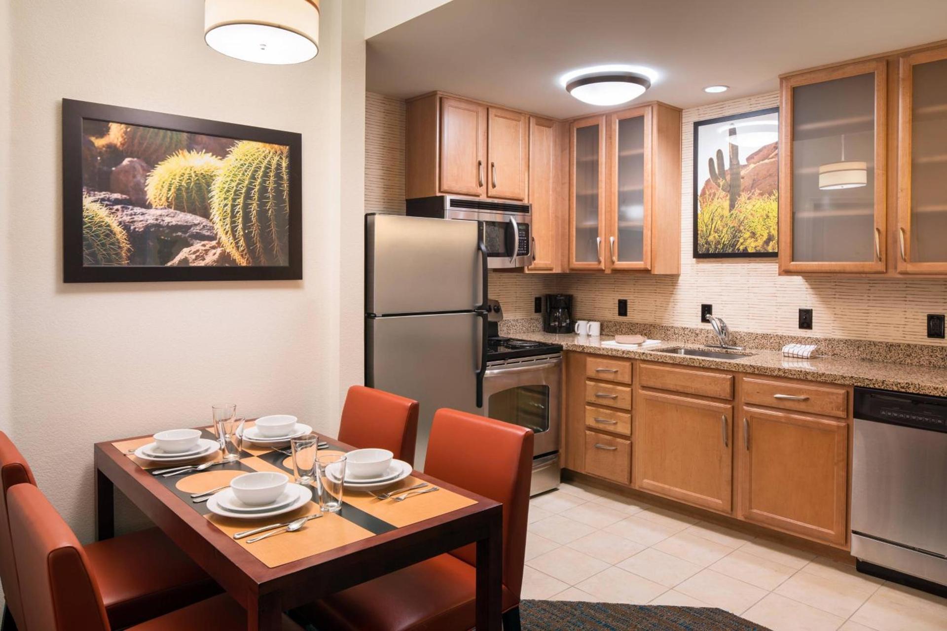 Residence Inn Phoenix Desert View at Mayo Clinic photo 21
