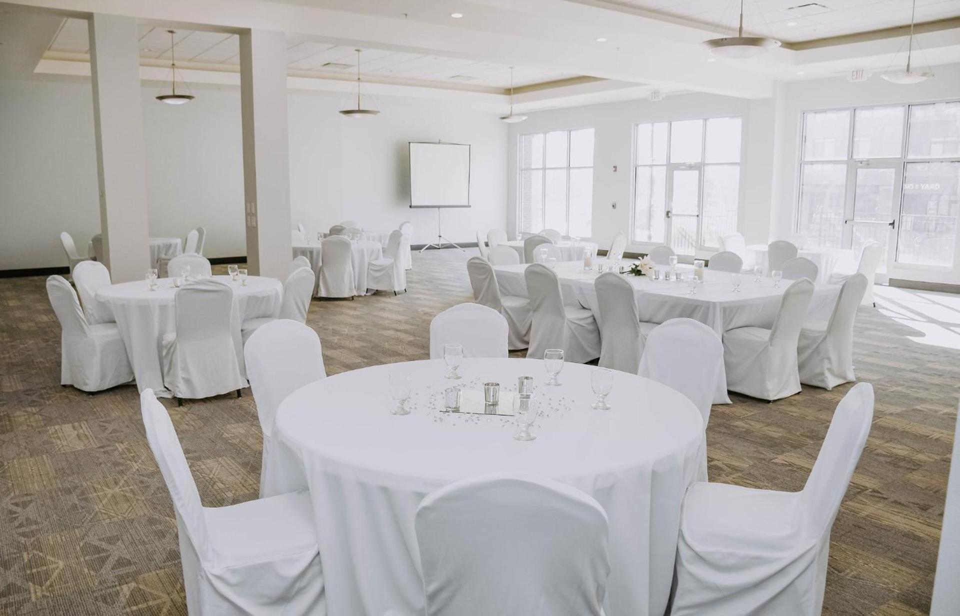 Holiday Inn Omaha Downtown - Waterpark by IHG photo 60
