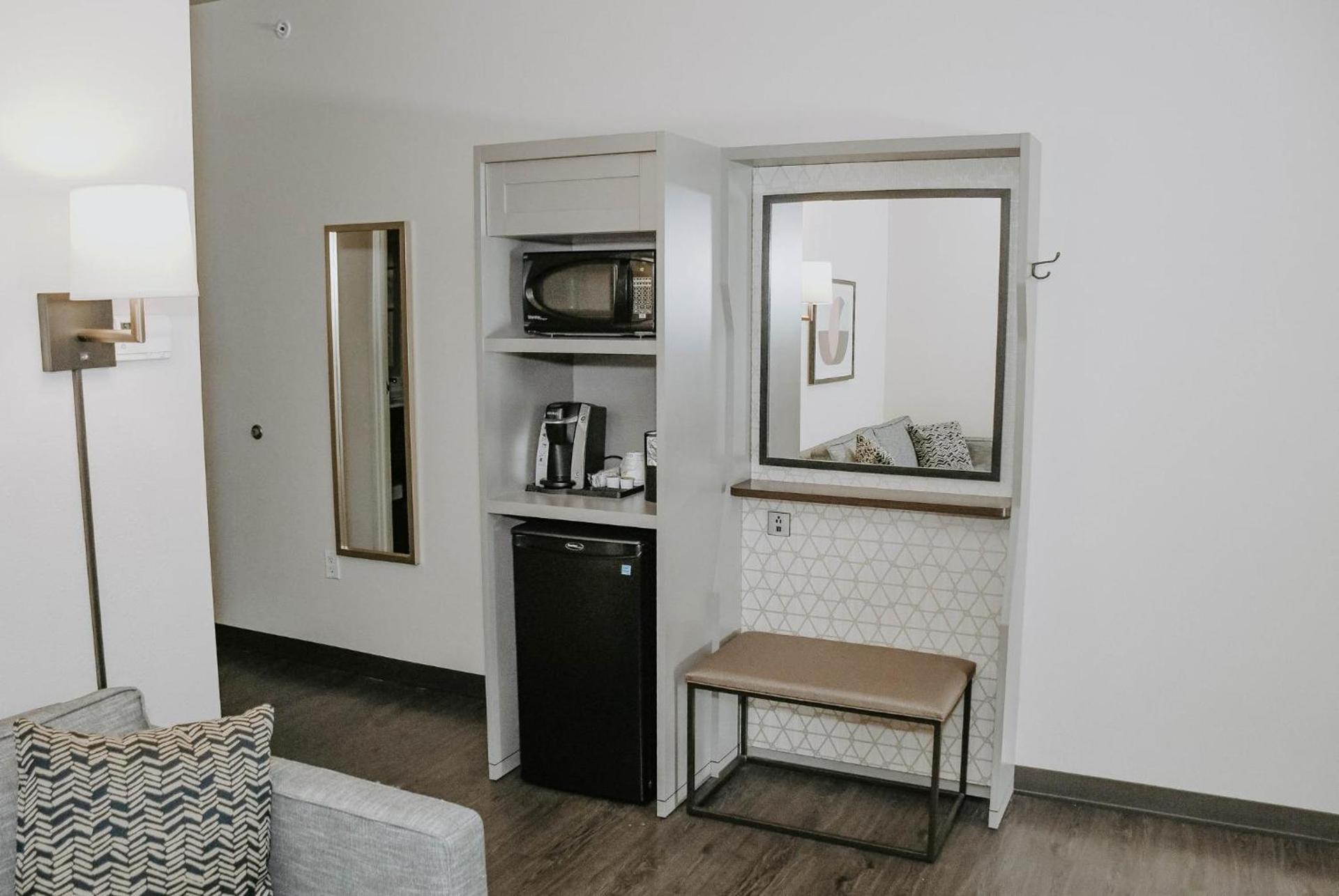 Holiday Inn Omaha Downtown - Waterpark by IHG photo 61