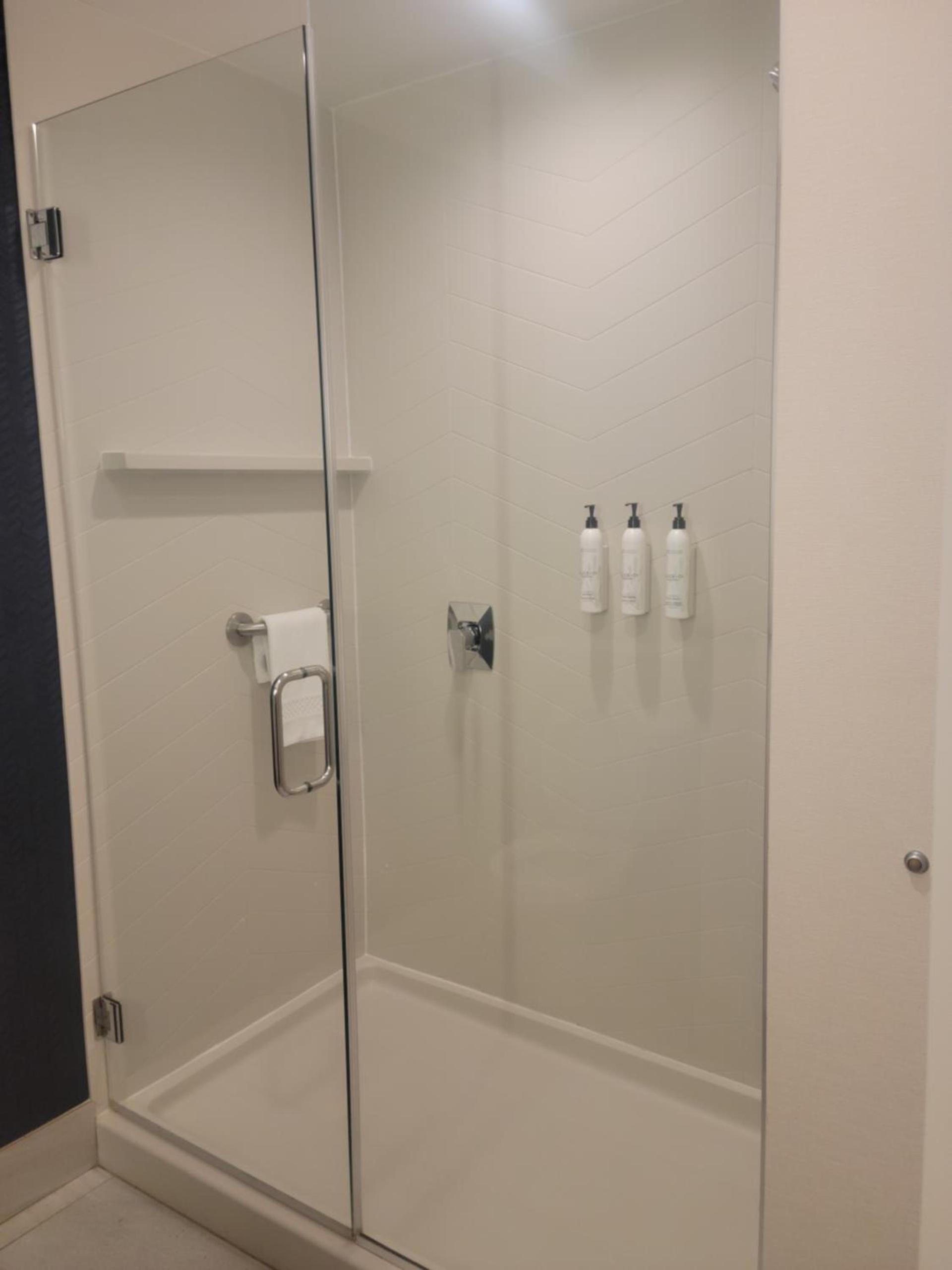 Fairfield Inn & Suites by Marriott Athens photo 8