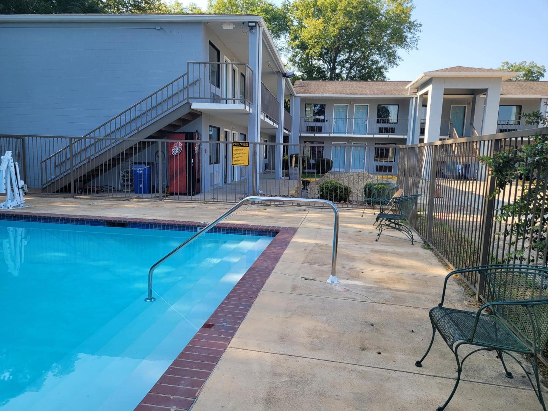 Super 8 by Wyndham Arkadelphia Caddo Valley Area photo 29