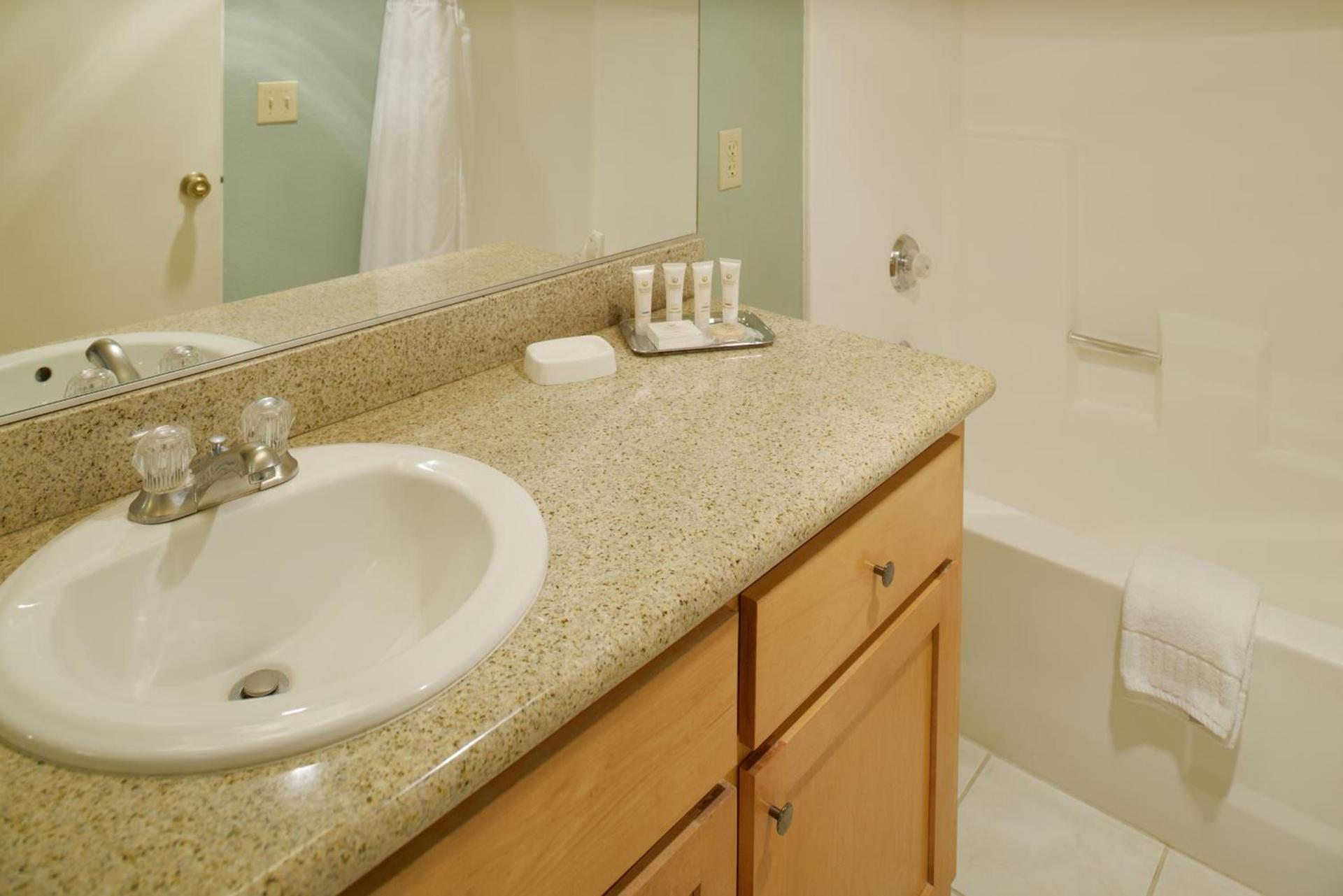 Riviera Oaks Resort photo 9