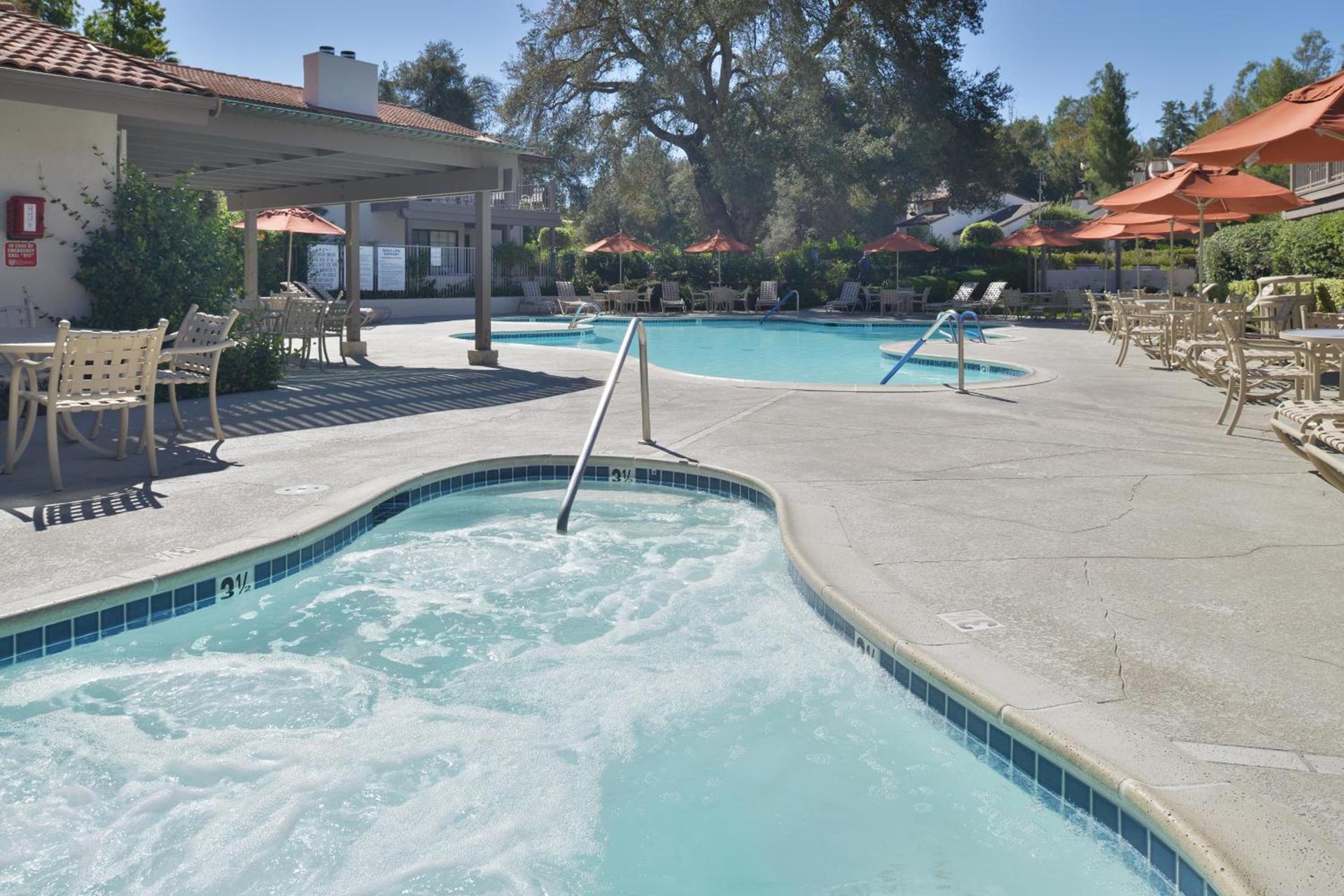 Riviera Oaks Resort photo 17