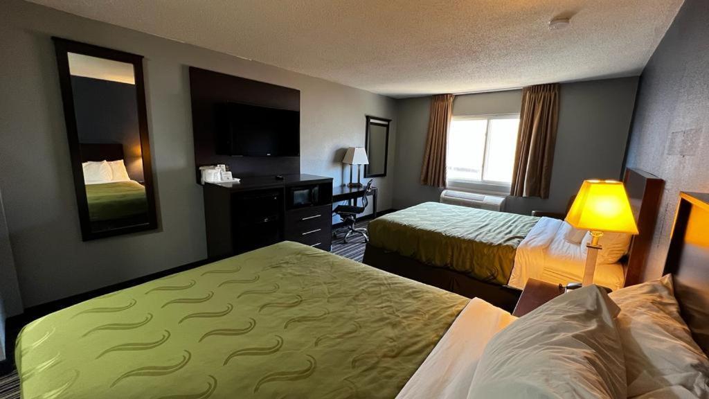 Colby Inn and Suites photo 5