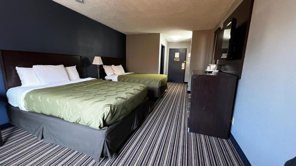 Colby Inn and Suites photo 7