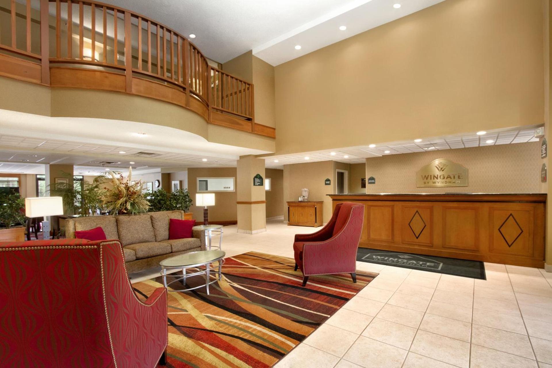 Wingate by Wyndham - Chattanooga photo 2