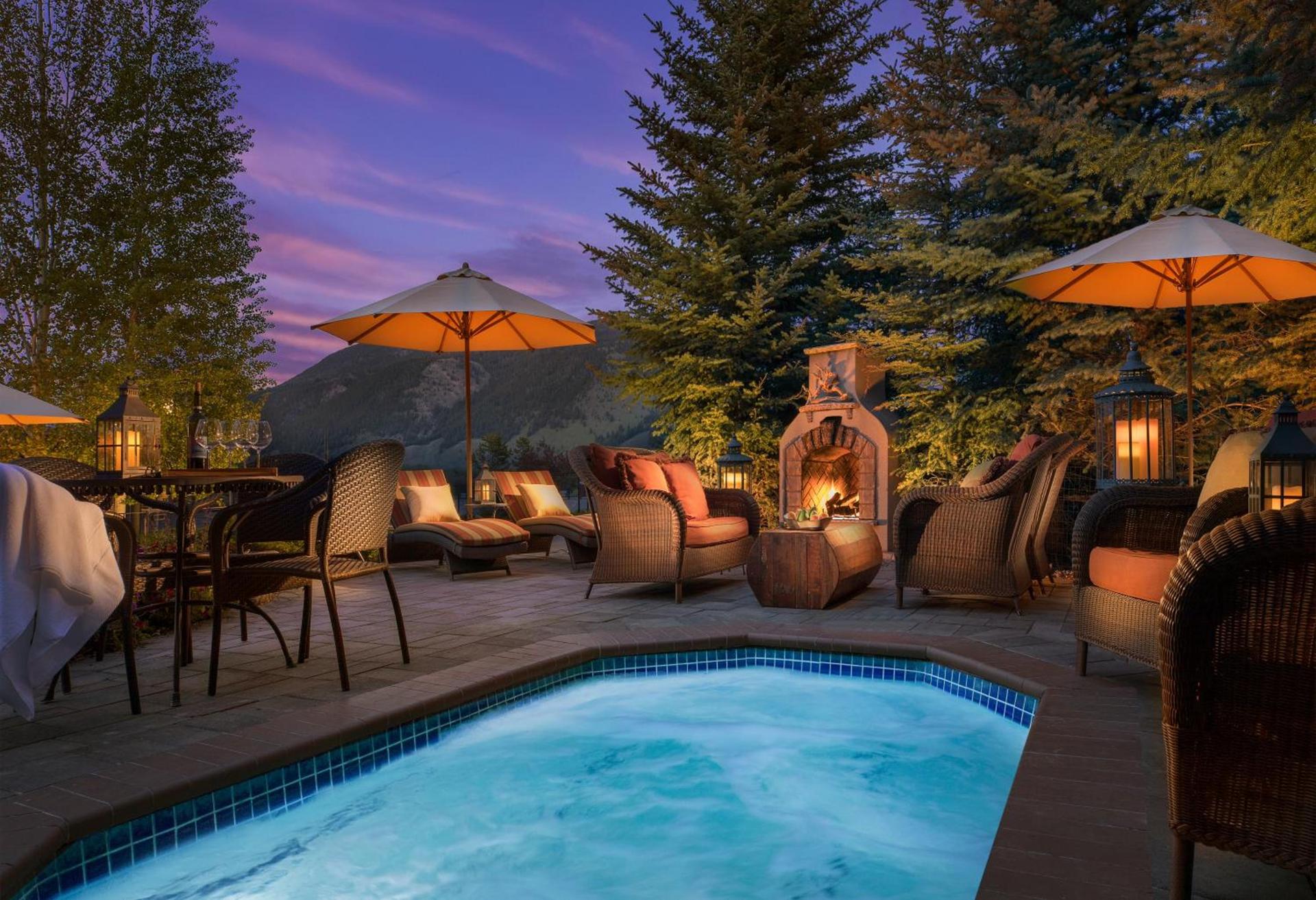 Rustic Inn Creekside photo 67