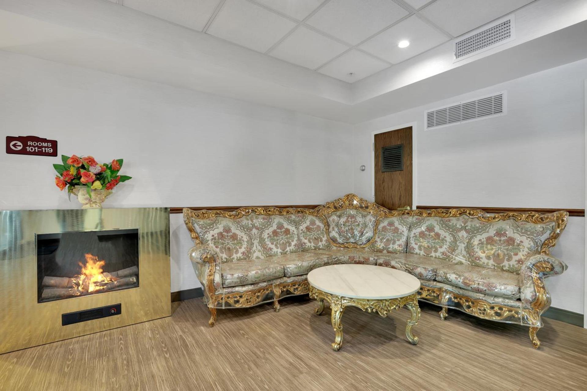 Horizon Inn photo 2