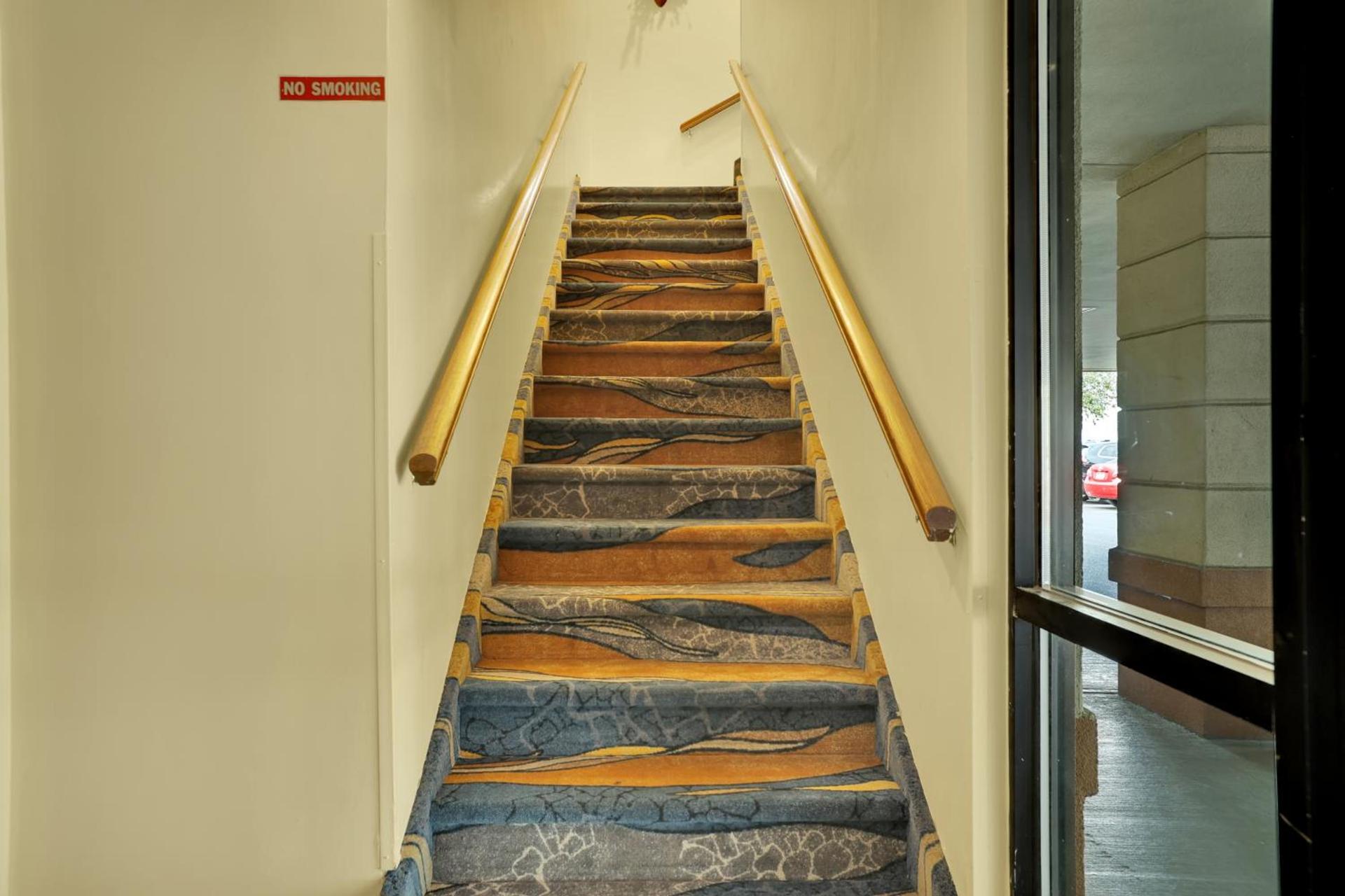 Horizon Inn photo 4