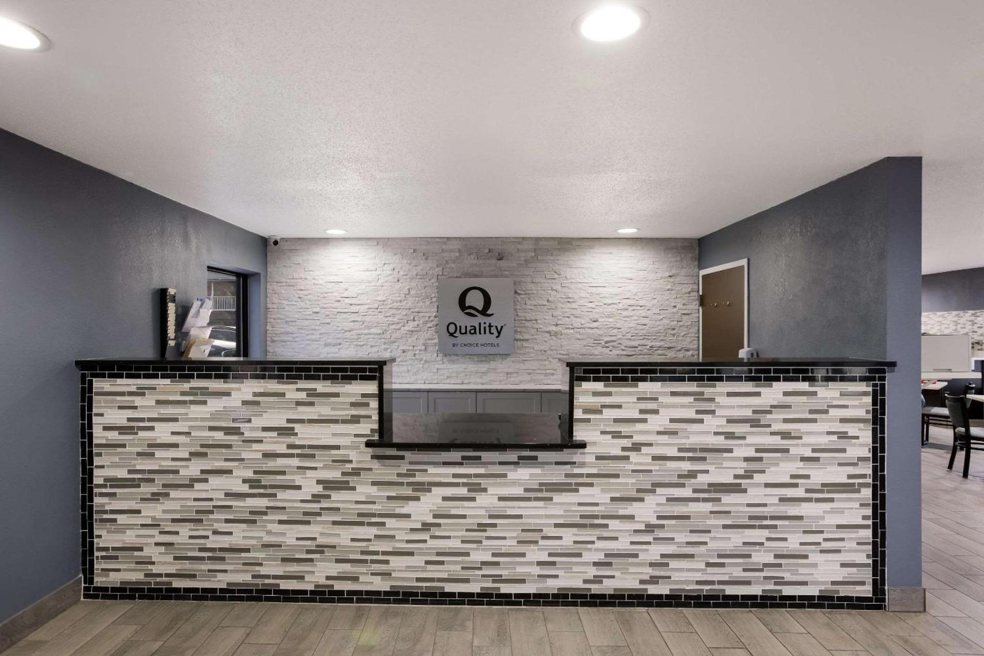 Quality Inn & Suites Big Rapids near University photo 3