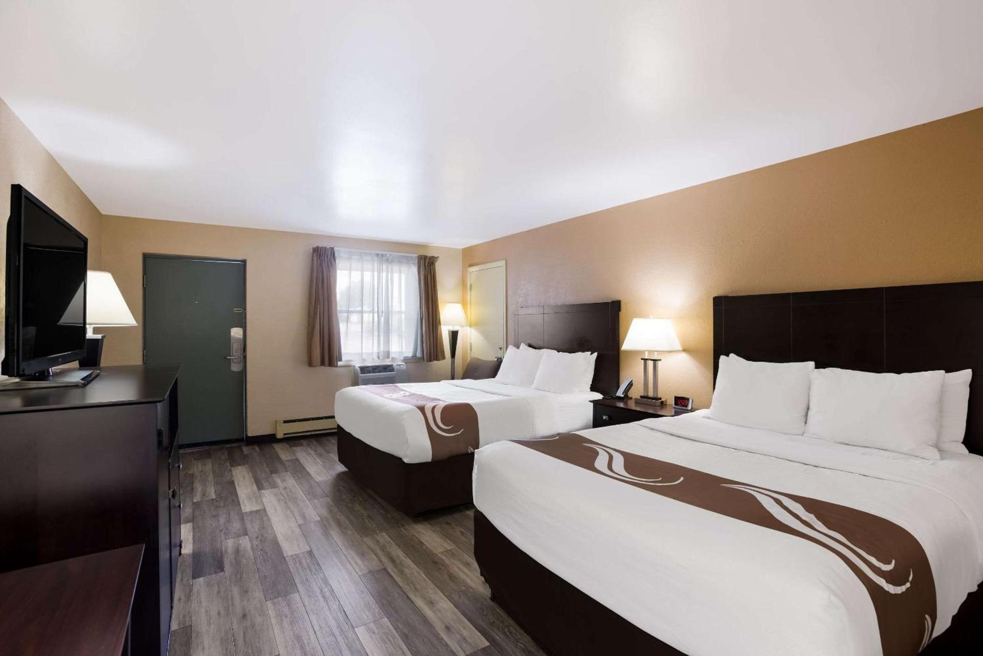 Quality Inn & Suites Big Rapids near University photo 21
