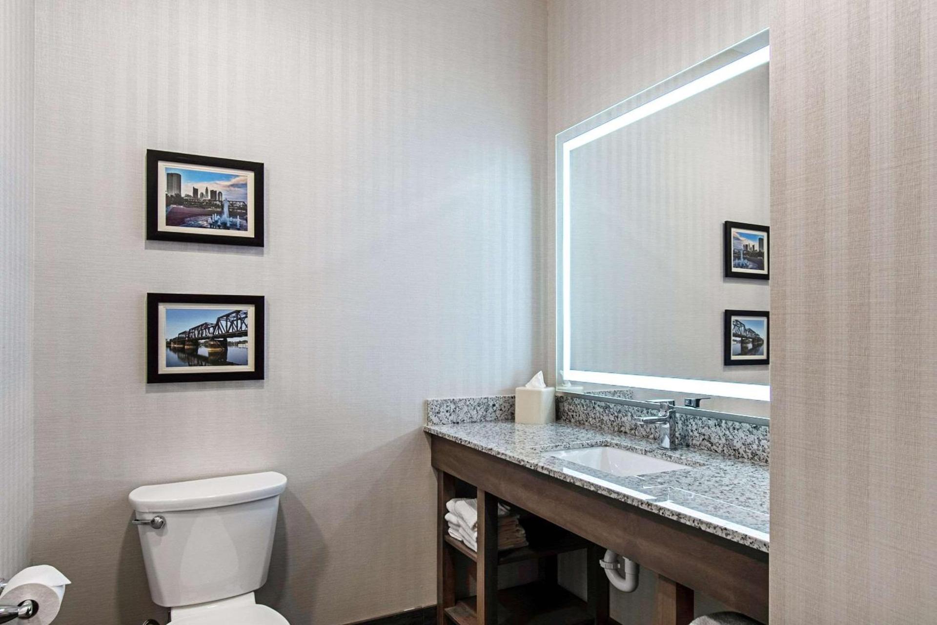 Comfort Suites Grove City - Columbus South photo 26