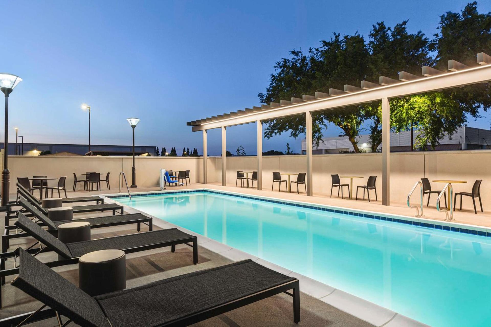 Hampton Inn Stockton, Ca photo 12