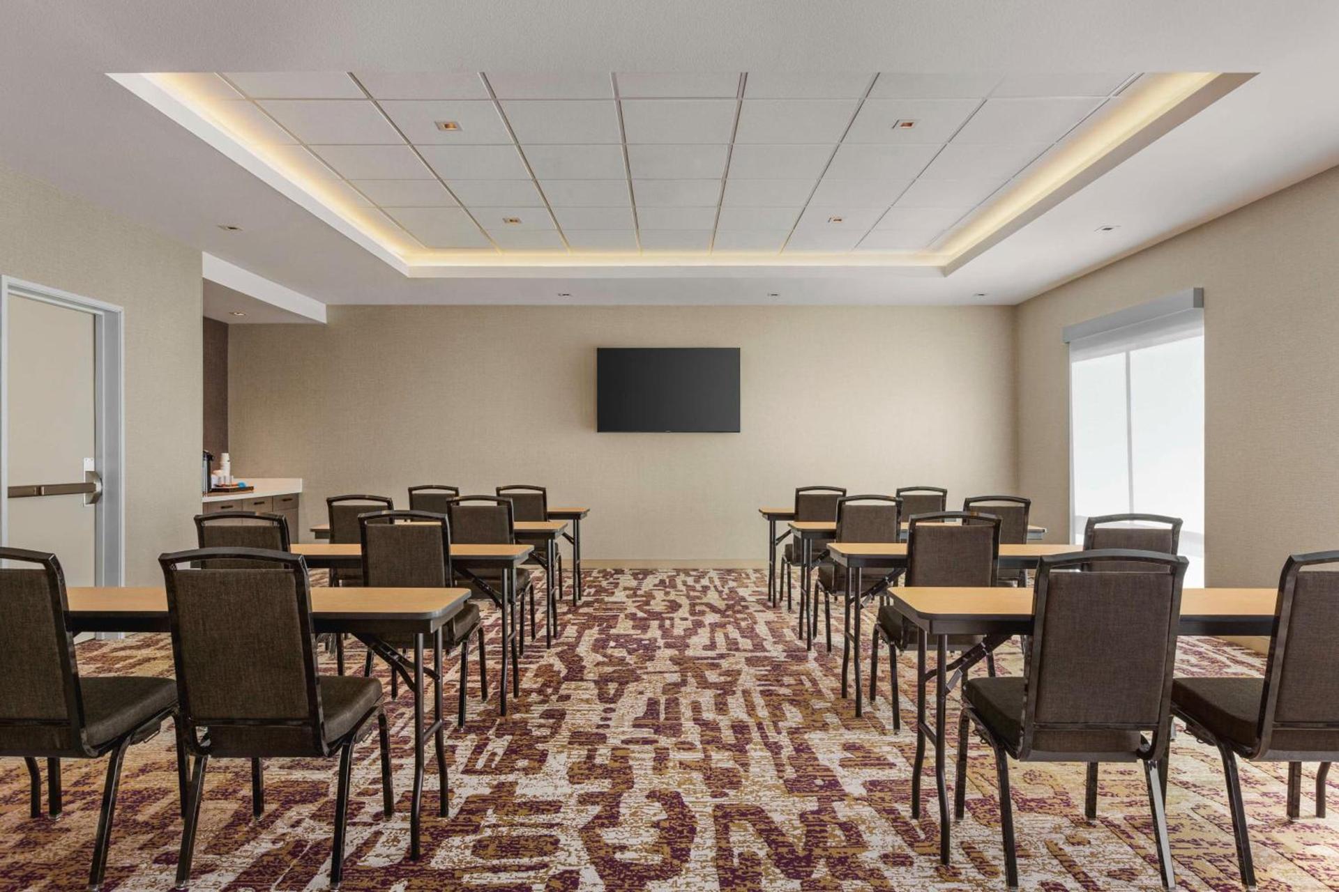 Hampton Inn Stockton, Ca photo 36