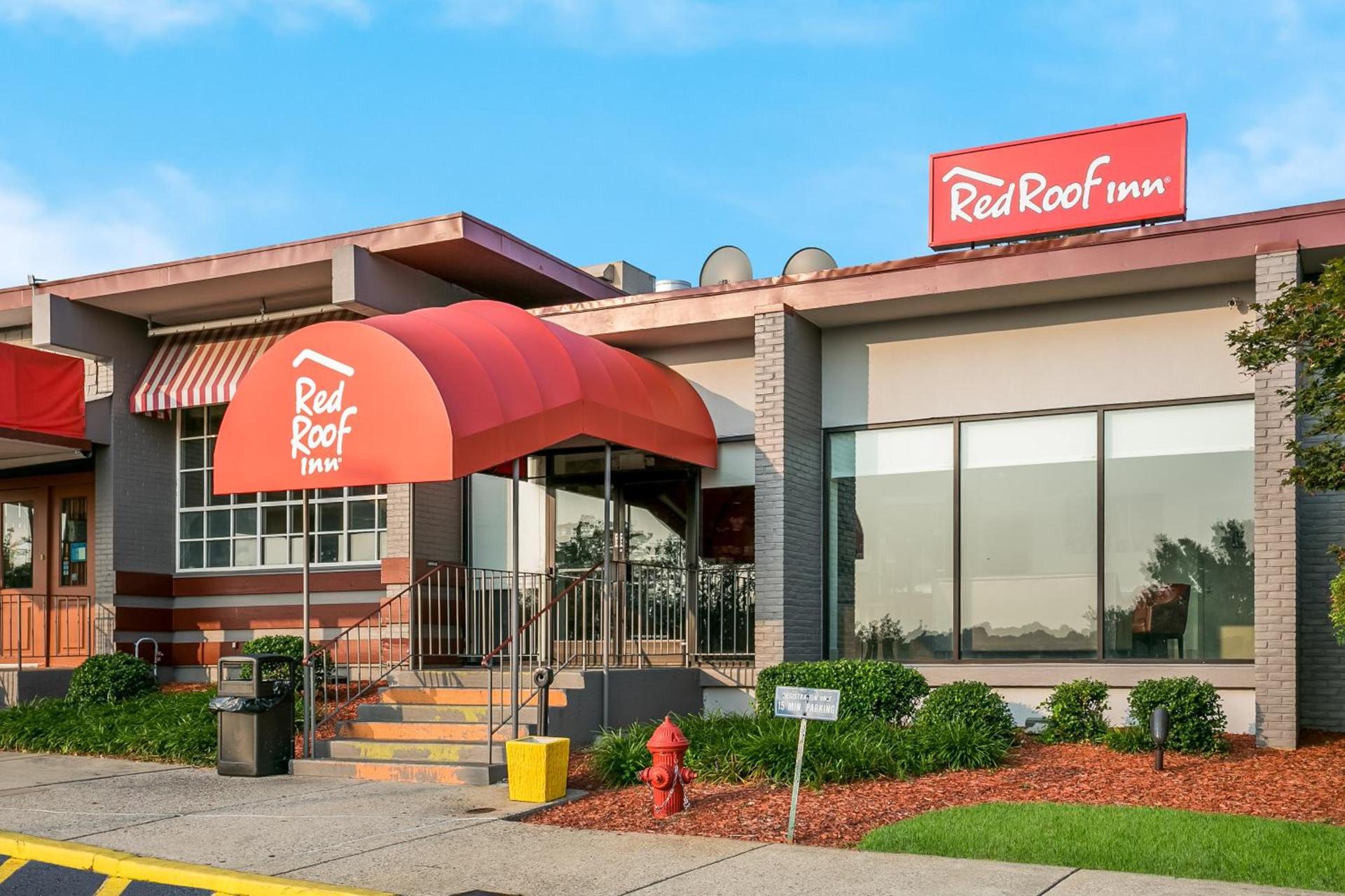 Red Roof Inn Baltimore photo 1