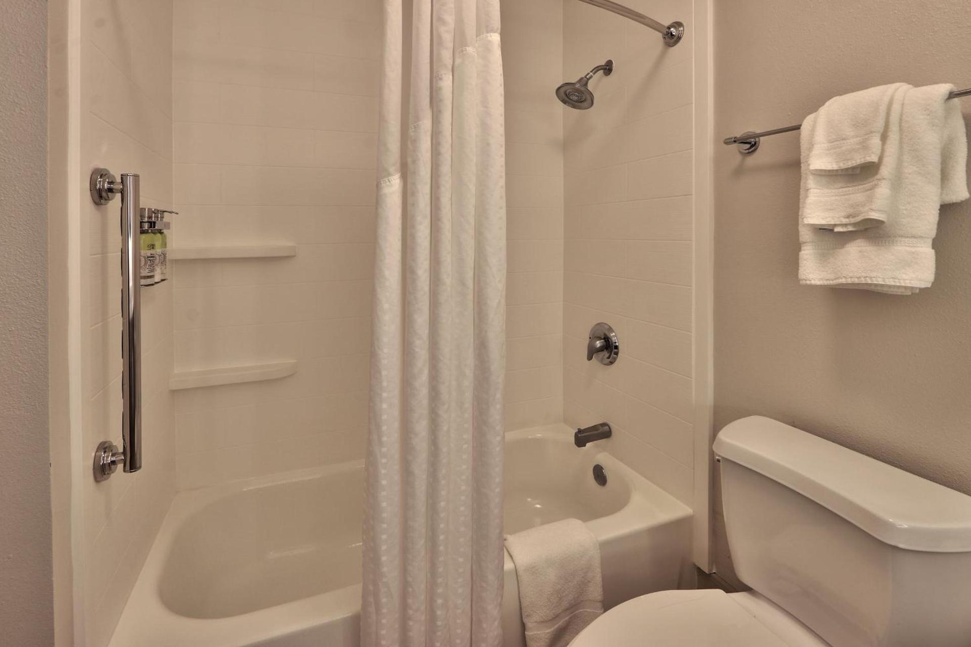 Holiday Inn Express Socorro by IHG photo 46