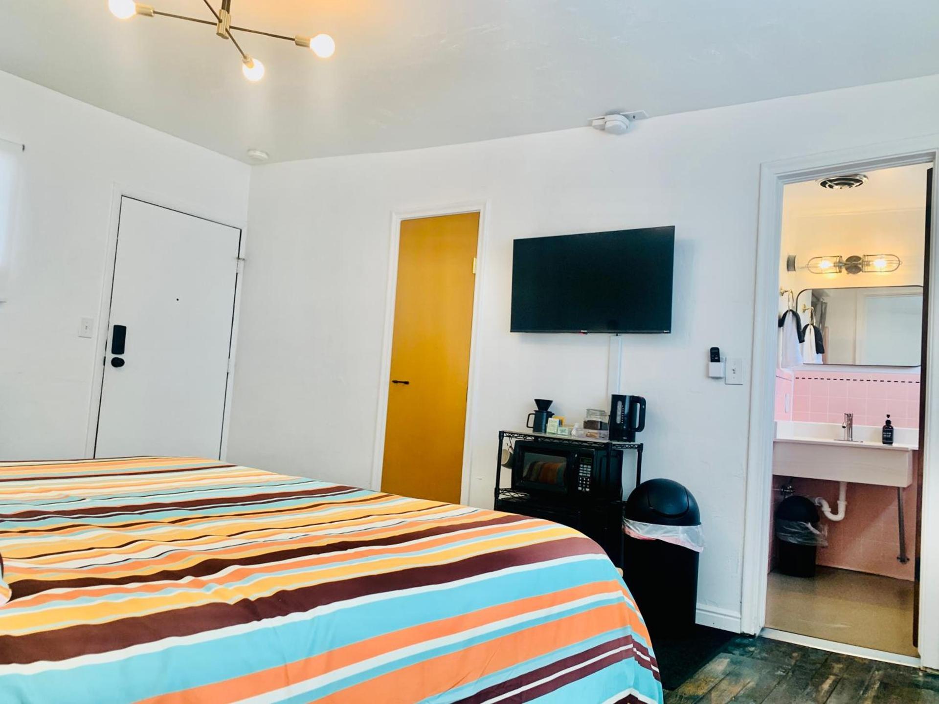 Dragonfly Motor Lodge photo 17