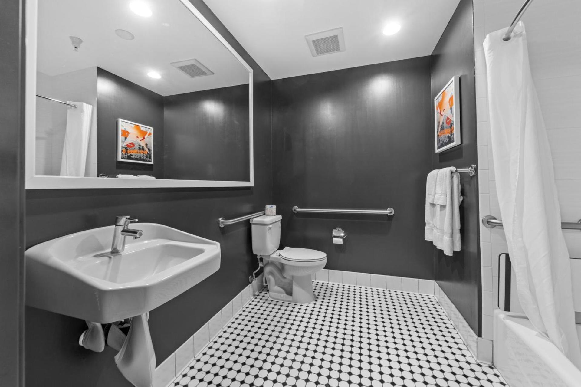 Hollywood Le Bon Hotel photo 21