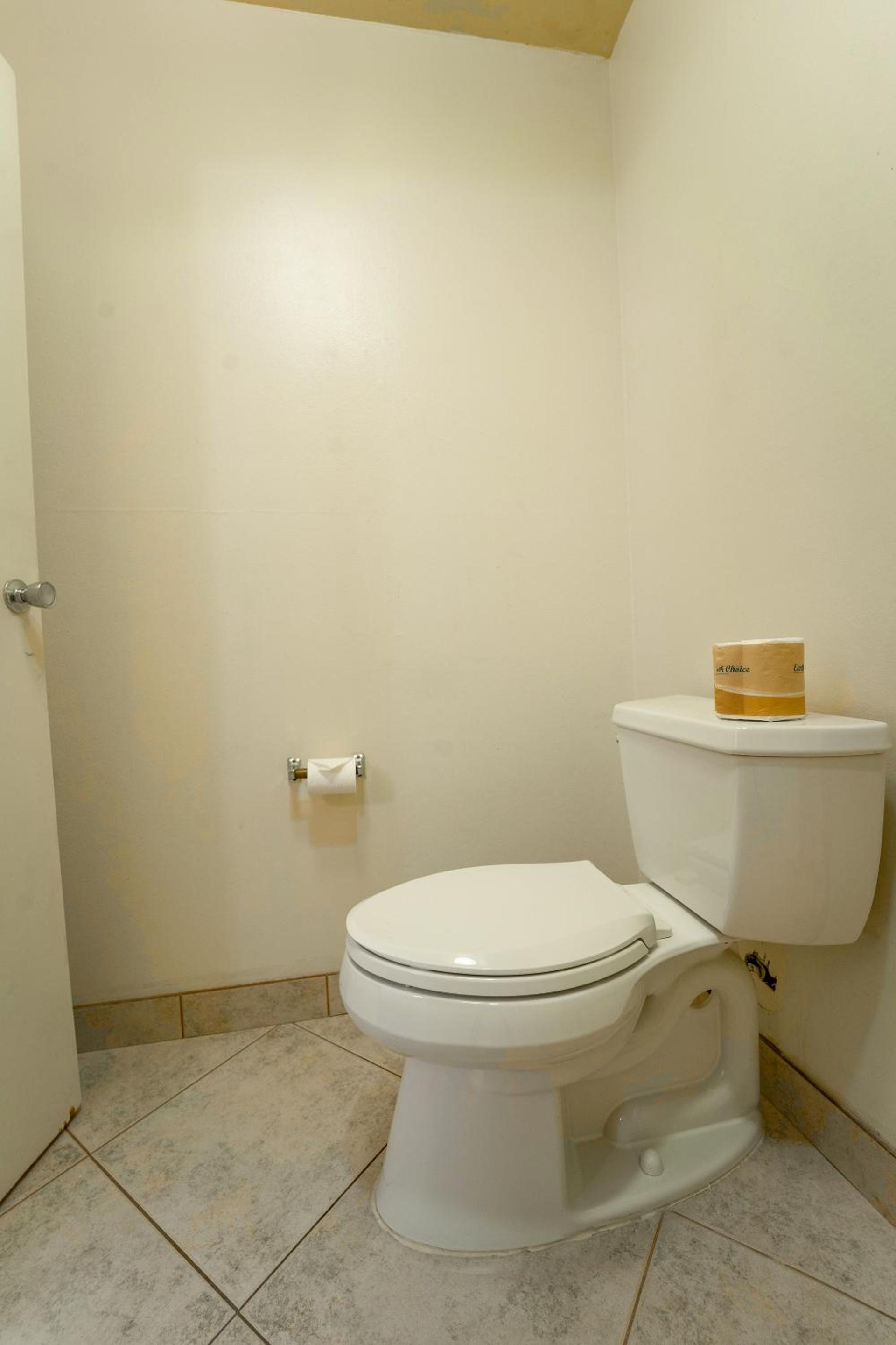 Royal Plaza Inn photo 92