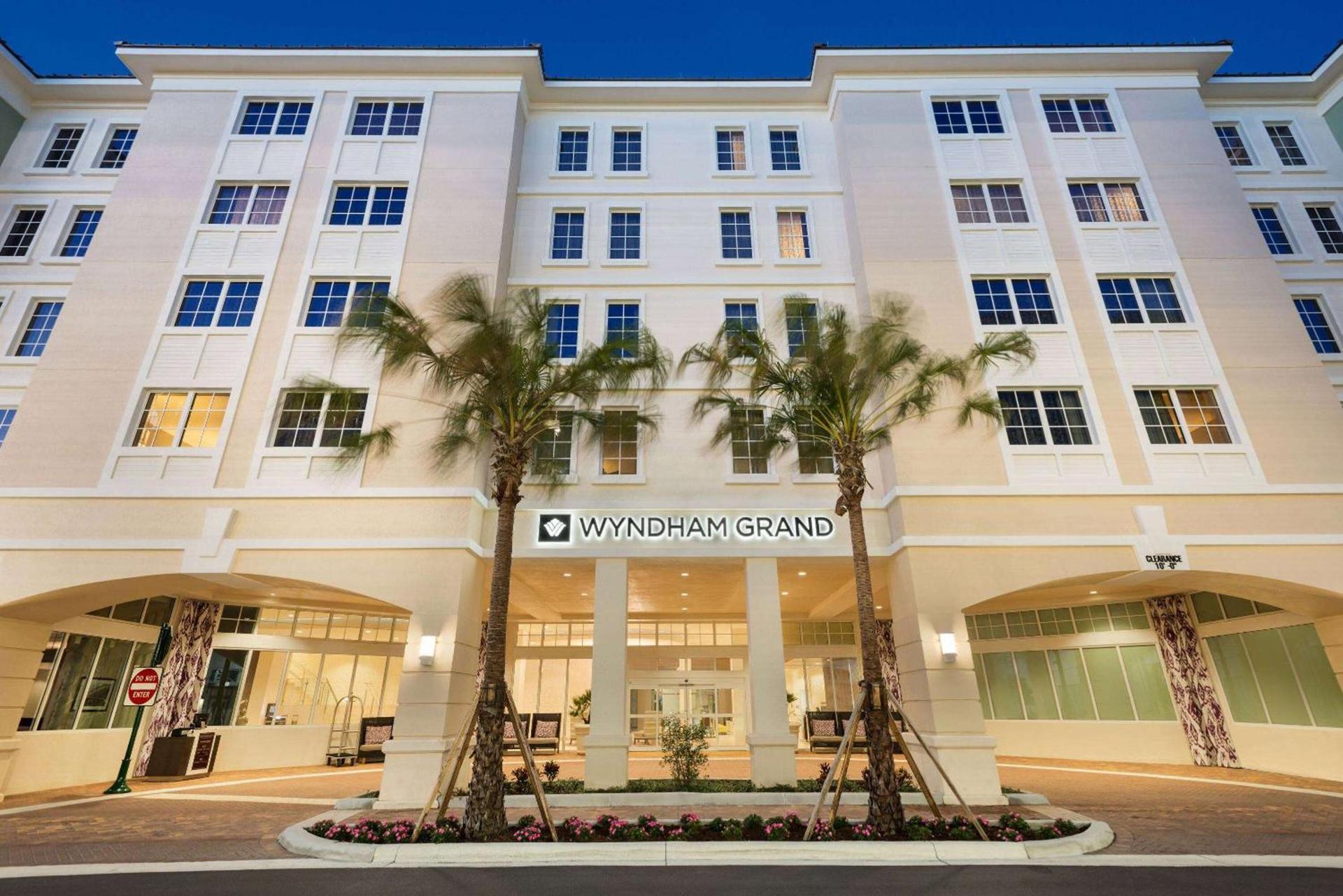 Wyndham Grand Jupiter at Harbourside Place photo 10