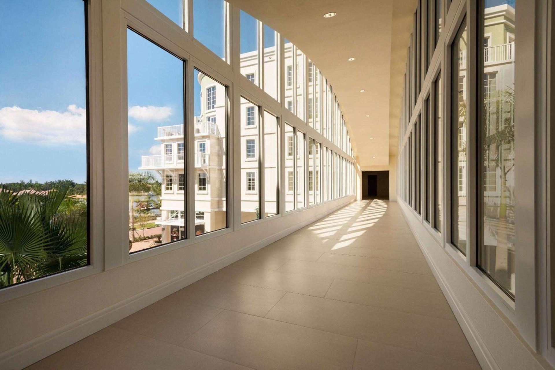 Wyndham Grand Jupiter at Harbourside Place photo 24