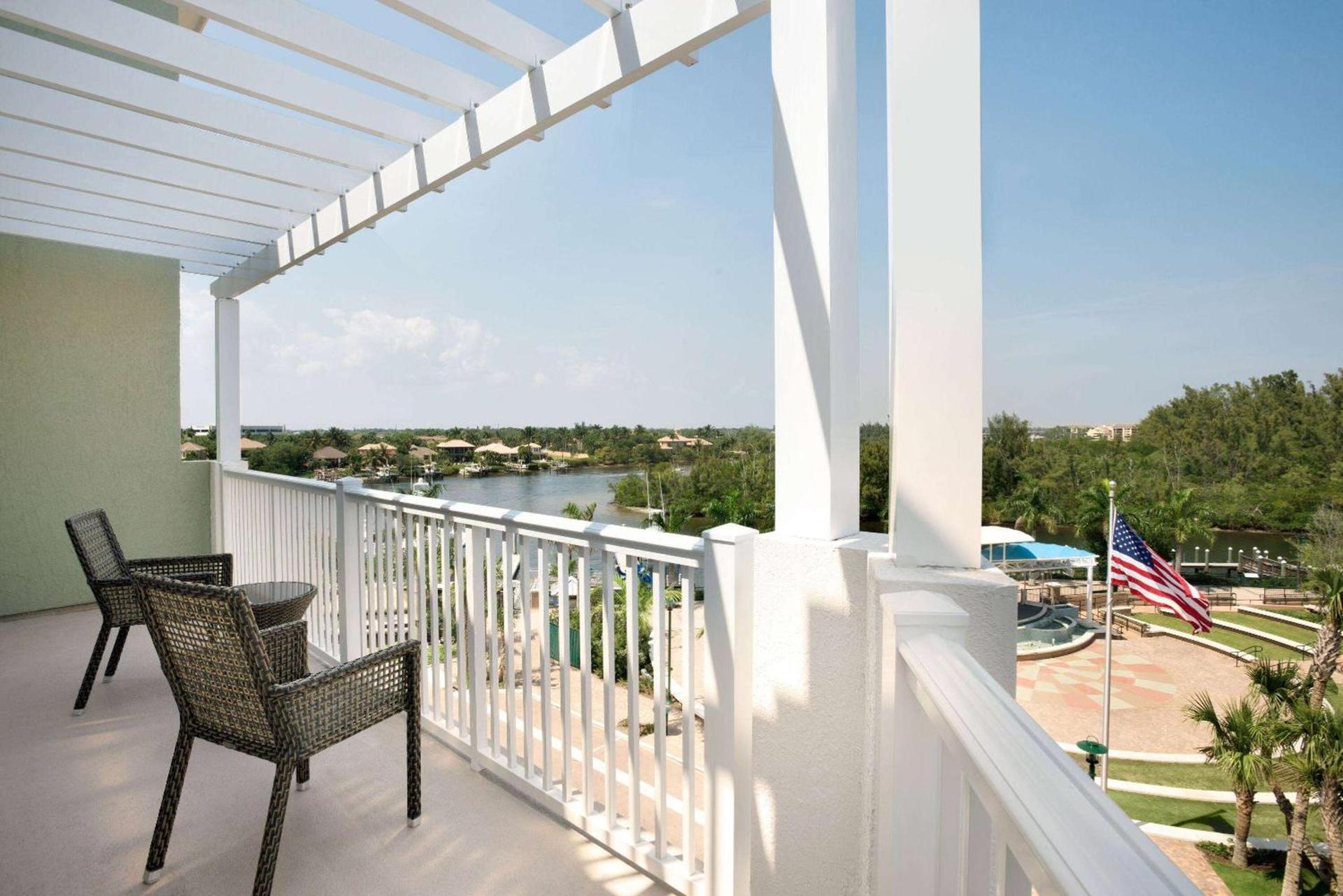 Wyndham Grand Jupiter at Harbourside Place photo 33