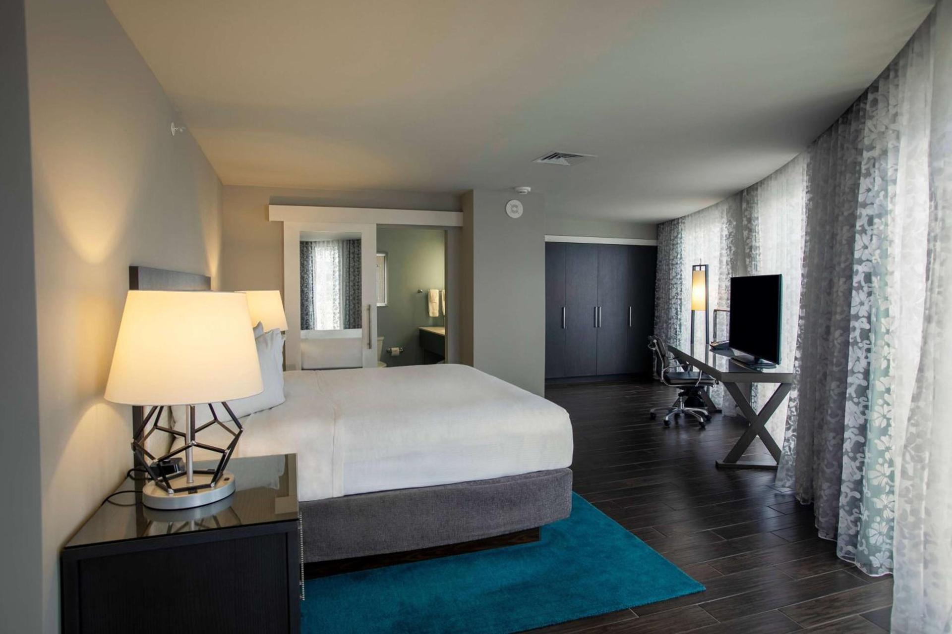 Wyndham Grand Jupiter at Harbourside Place photo 44